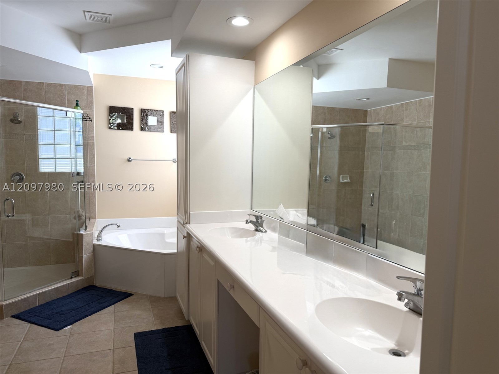 3191 NE 211th Ter Aventura, FL 33180