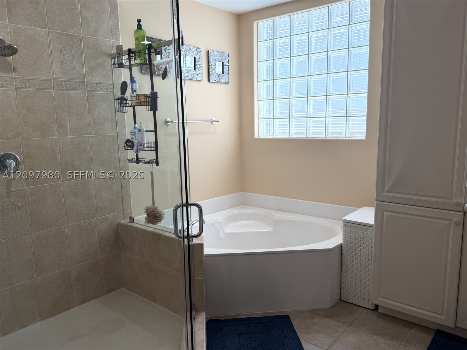 3191 NE 211th Ter Aventura, FL 33180