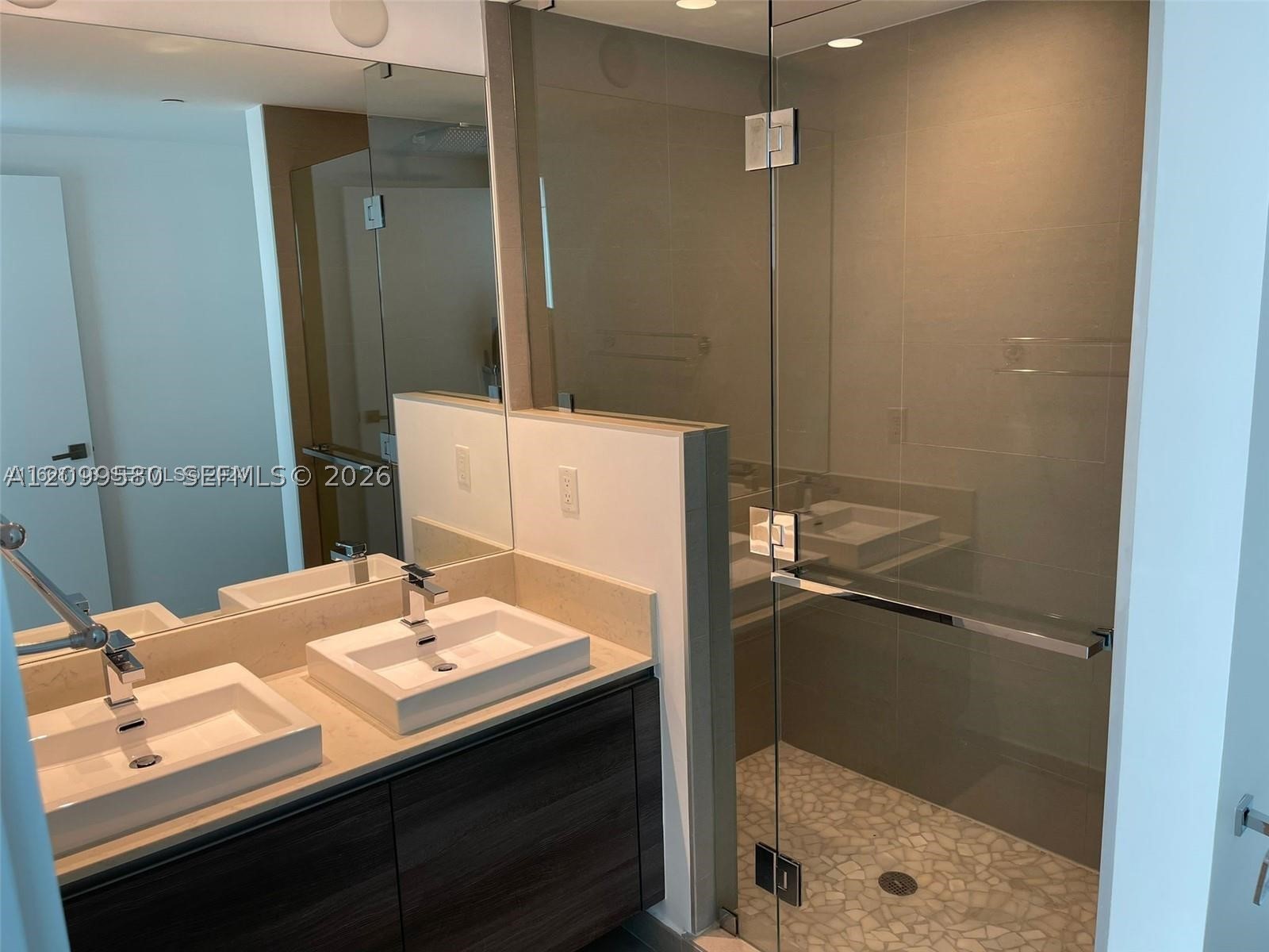 image The Bond on Brickell9