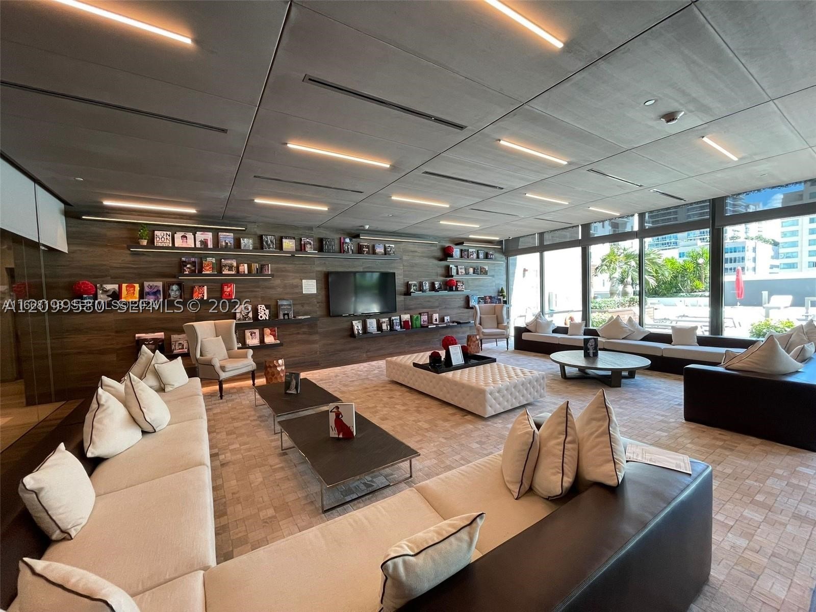 image The Bond on Brickell21
