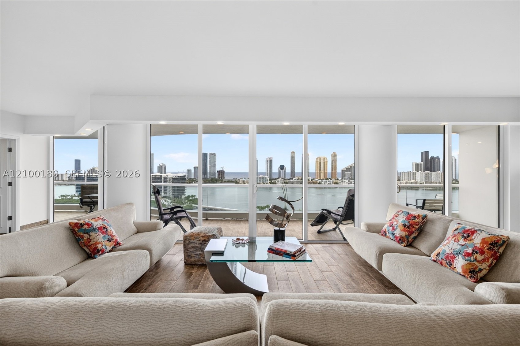 7000 Island Blvd #2409-2410 Aventura, FL 33160
