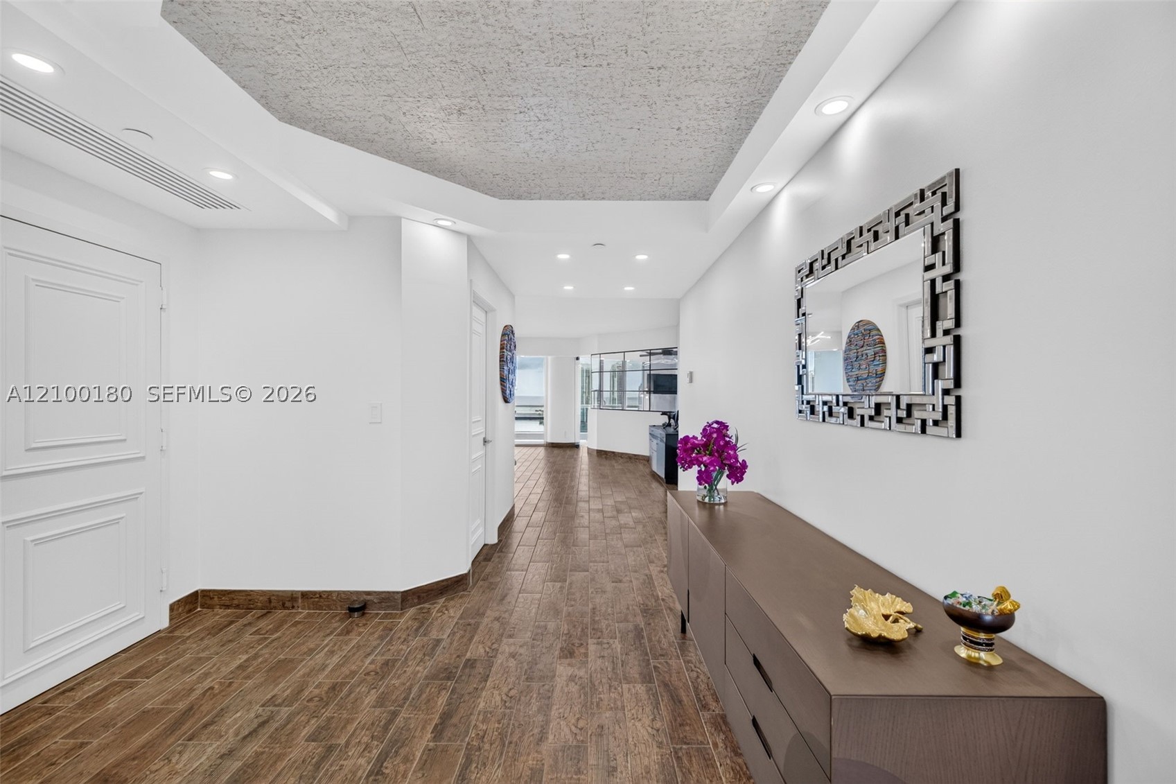 7000 Island Blvd #2409-2410 Aventura, FL 33160