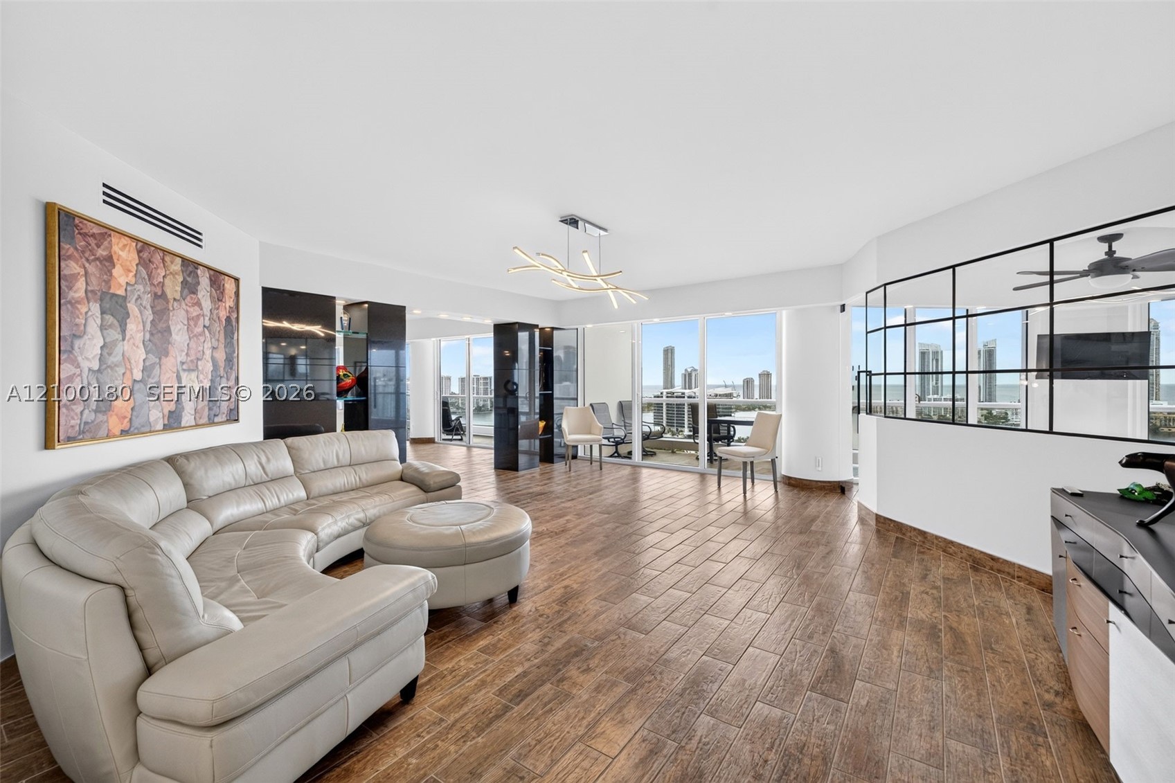 7000 Island Blvd #2409-2410 Aventura, FL 33160