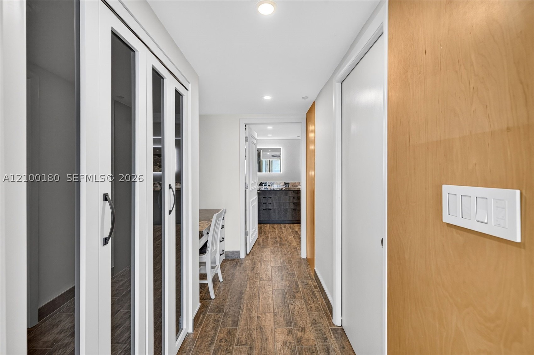 7000 Island Blvd #2409-2410 Aventura, FL 33160