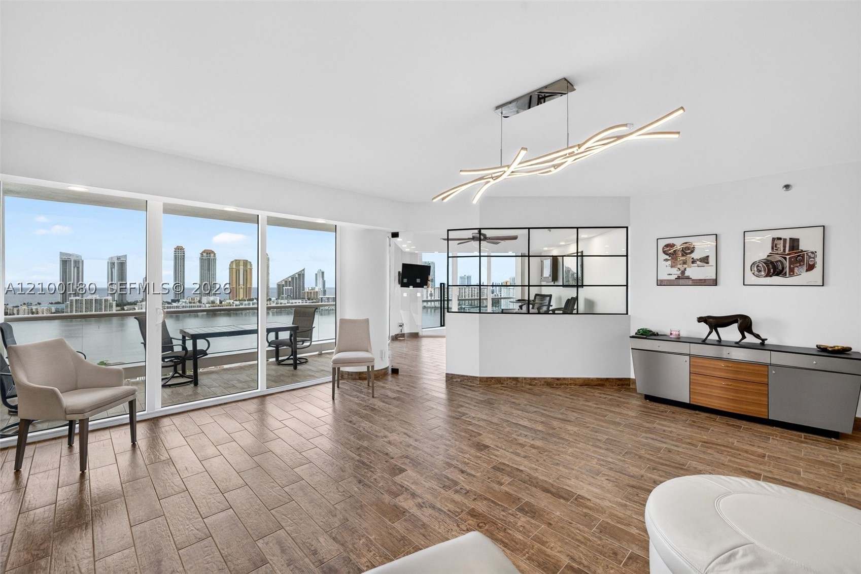 7000 Island Blvd #2409-2410 Aventura, FL 33160