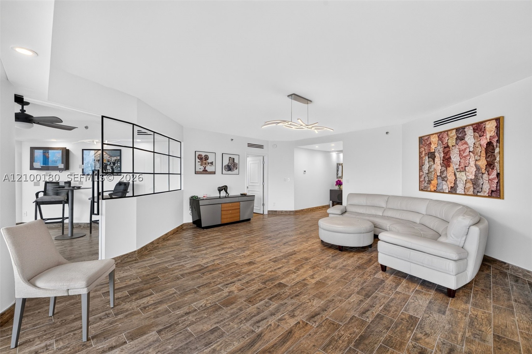 7000 Island Blvd #2409-2410 Aventura, FL 33160