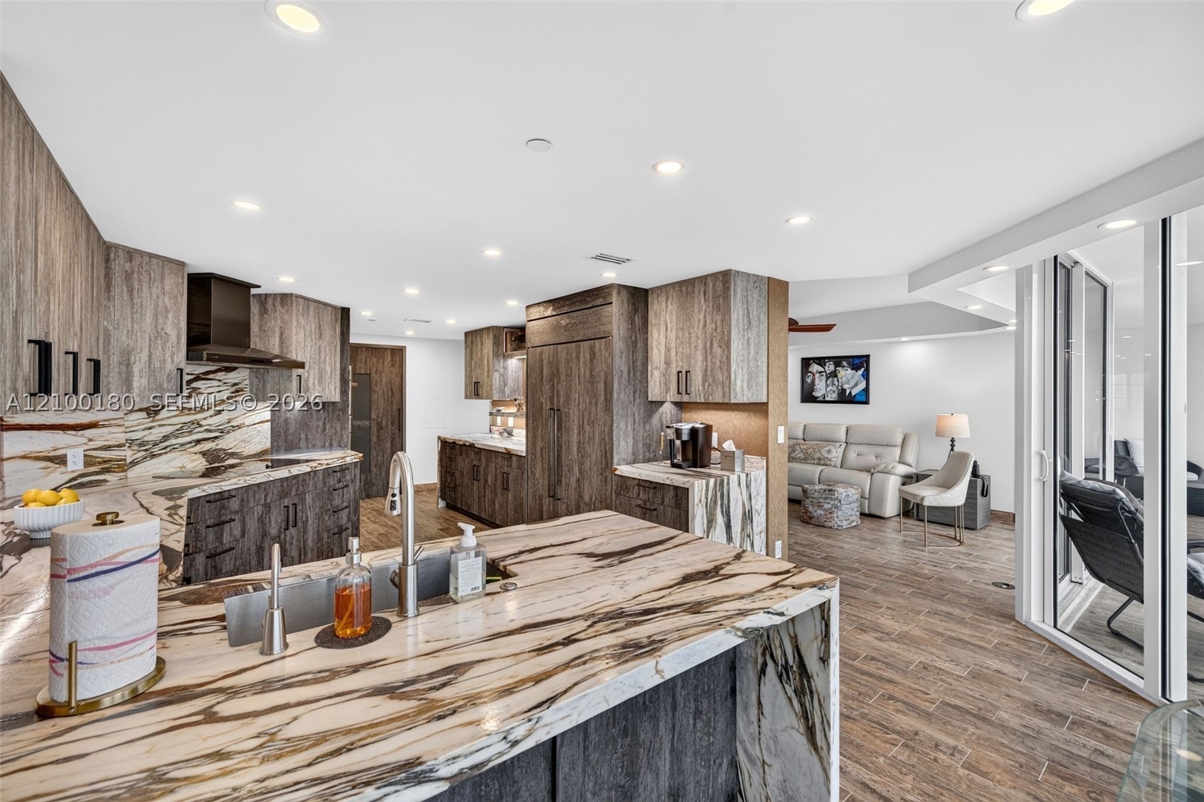 7000 Island Blvd #2409-2410 Aventura, FL 33160