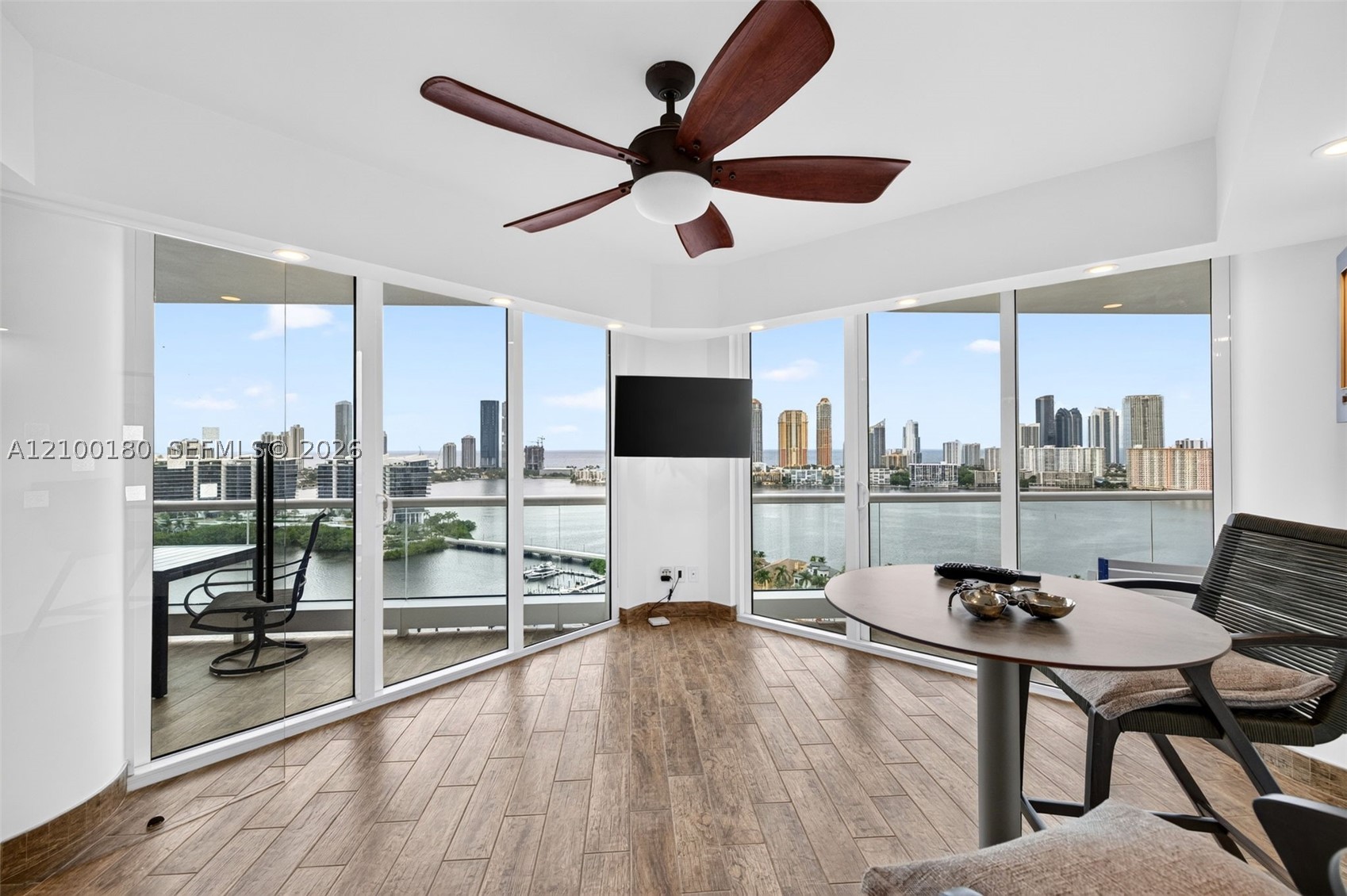 7000 Island Blvd #2409-2410 Aventura, FL 33160