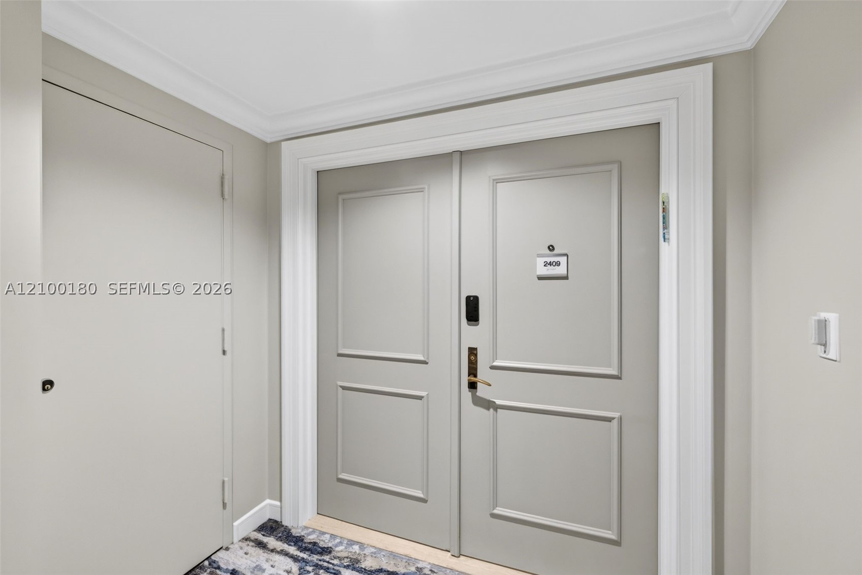 7000 Island Blvd #2409-2410 Aventura, FL 33160