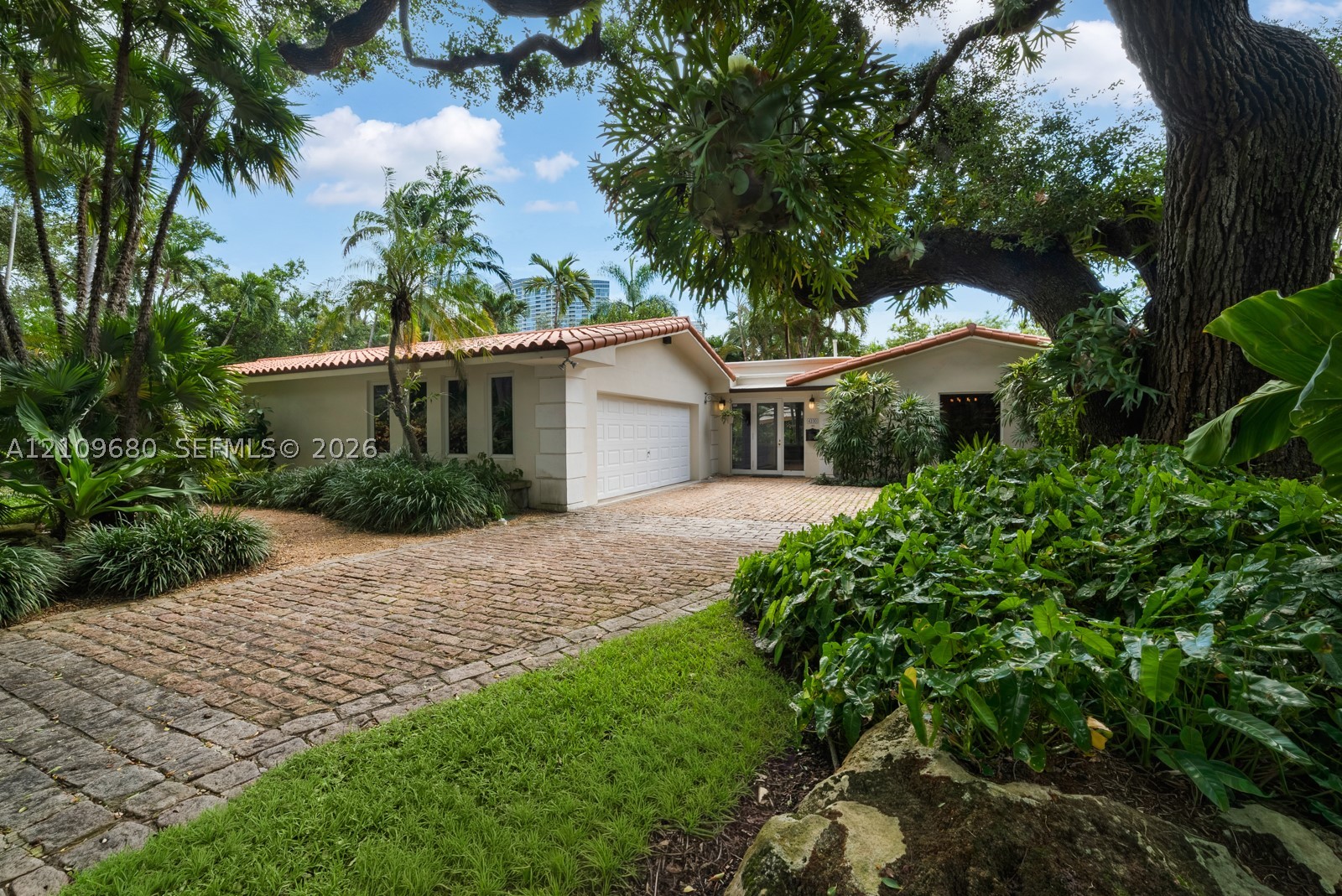 4100 Bay Pt Rd Miami, FL 33137