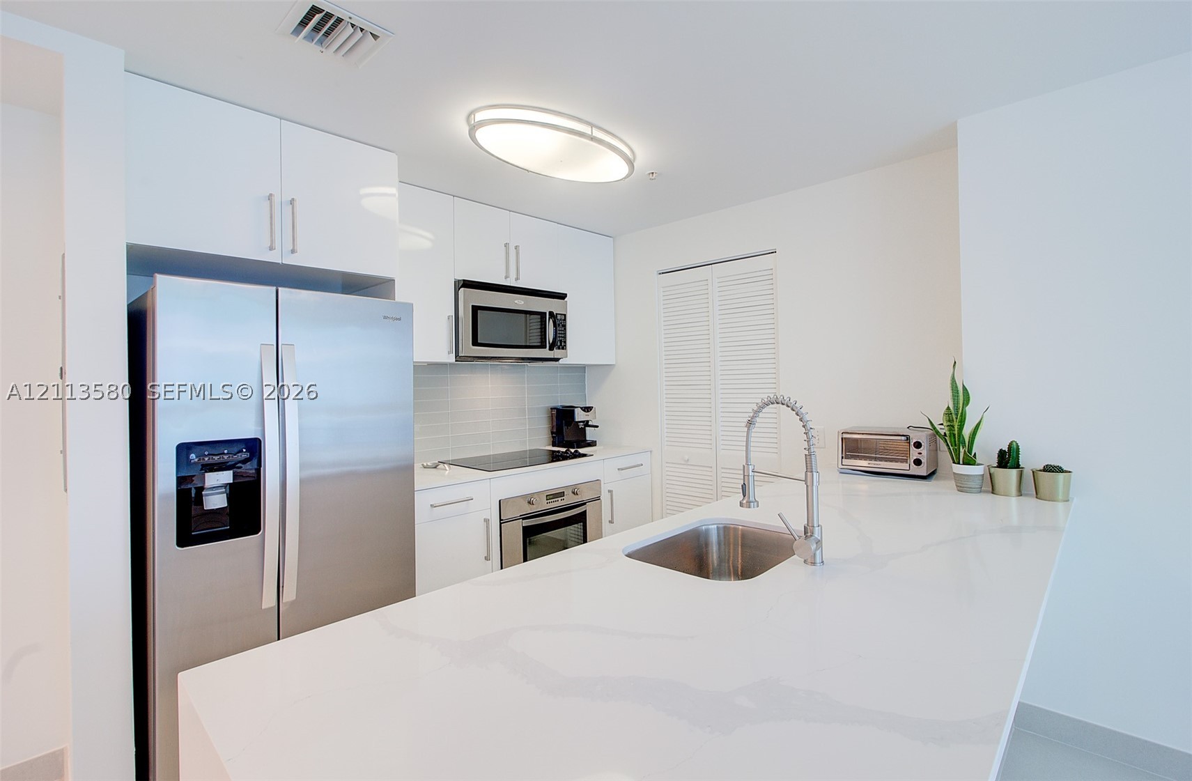 300 S Biscayne Blvd #T-2104