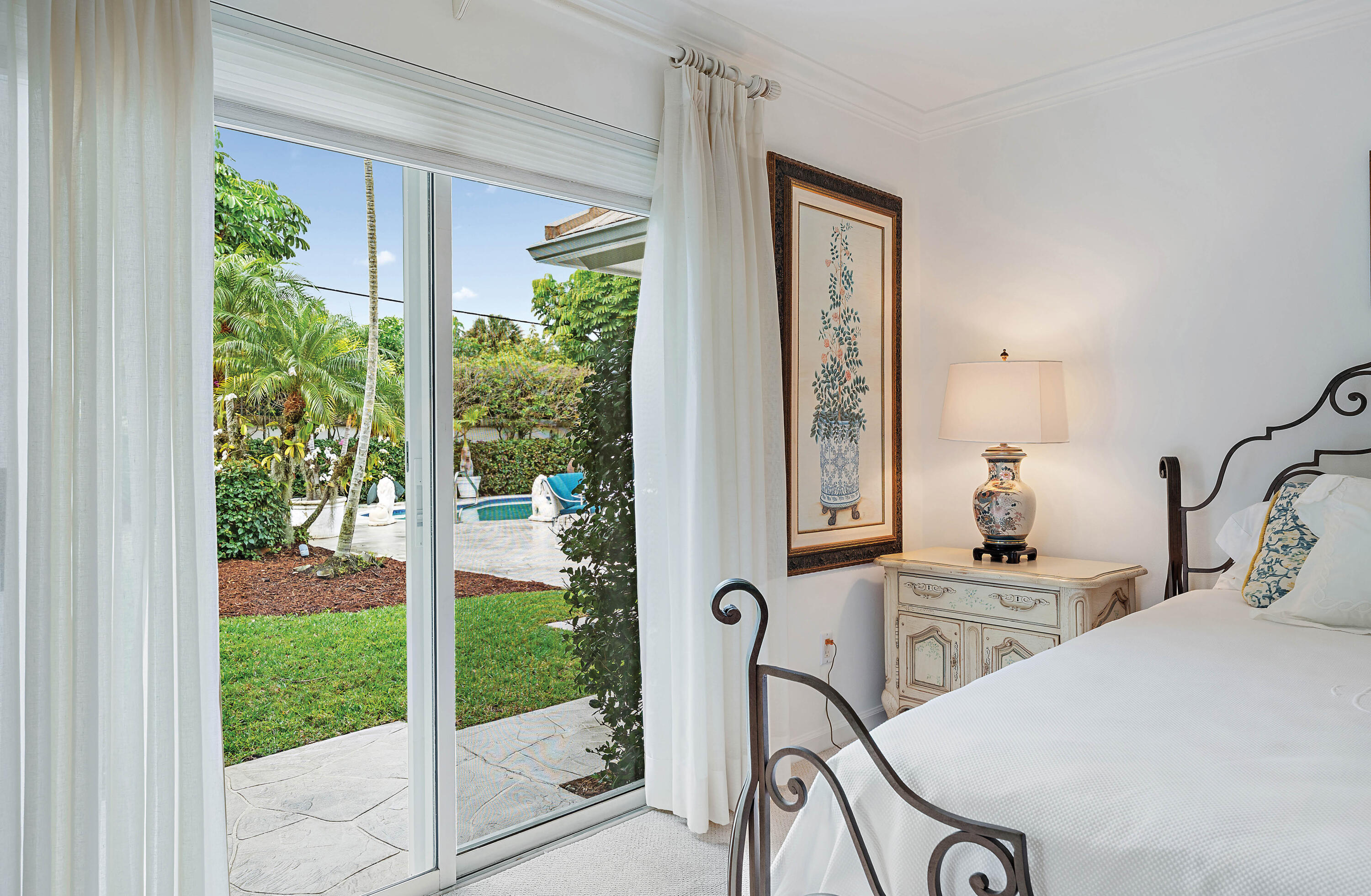 11337 Lost Tree North Palm Beach, FL 33408