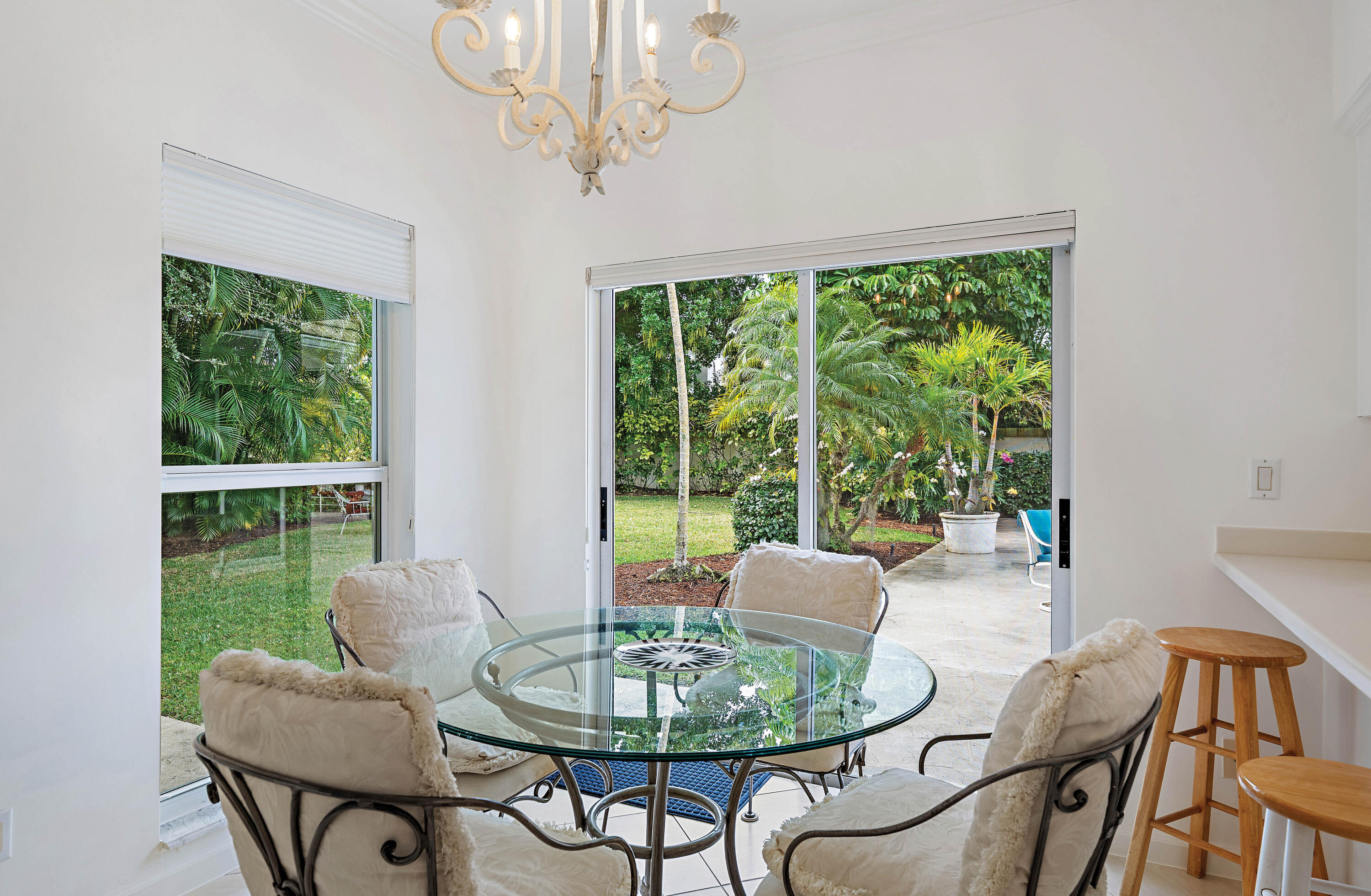 11337 Lost Tree North Palm Beach, FL 33408