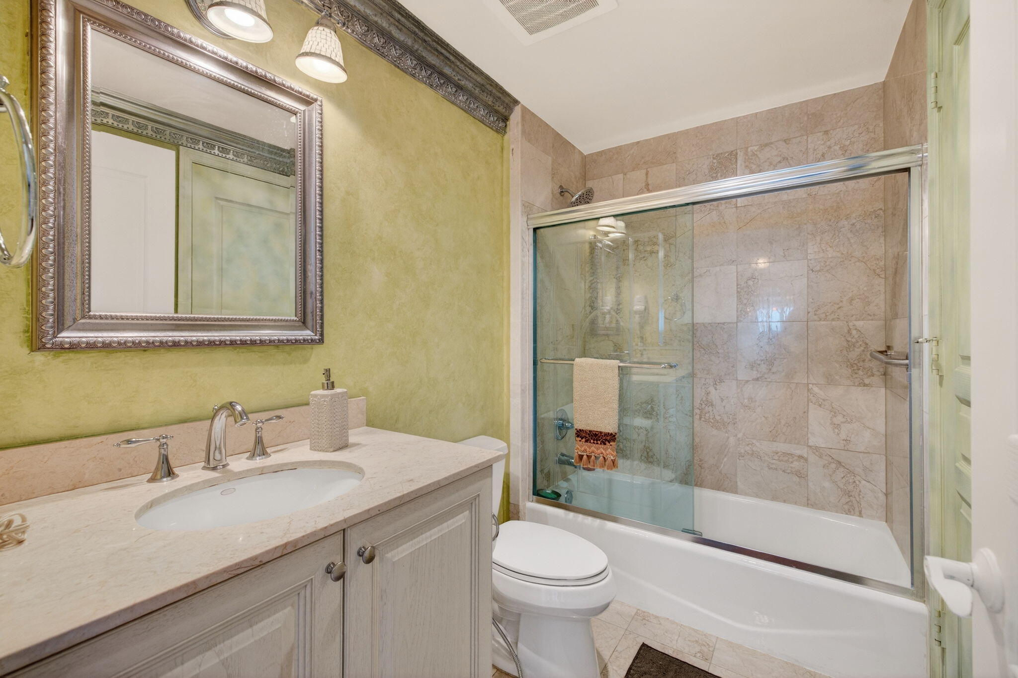 1460 S Ocean #701 Pompano Beach, FL 33062