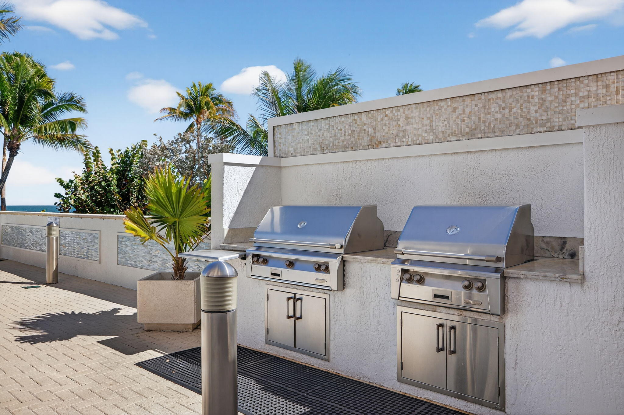 1460 S Ocean #701 Pompano Beach, FL 33062