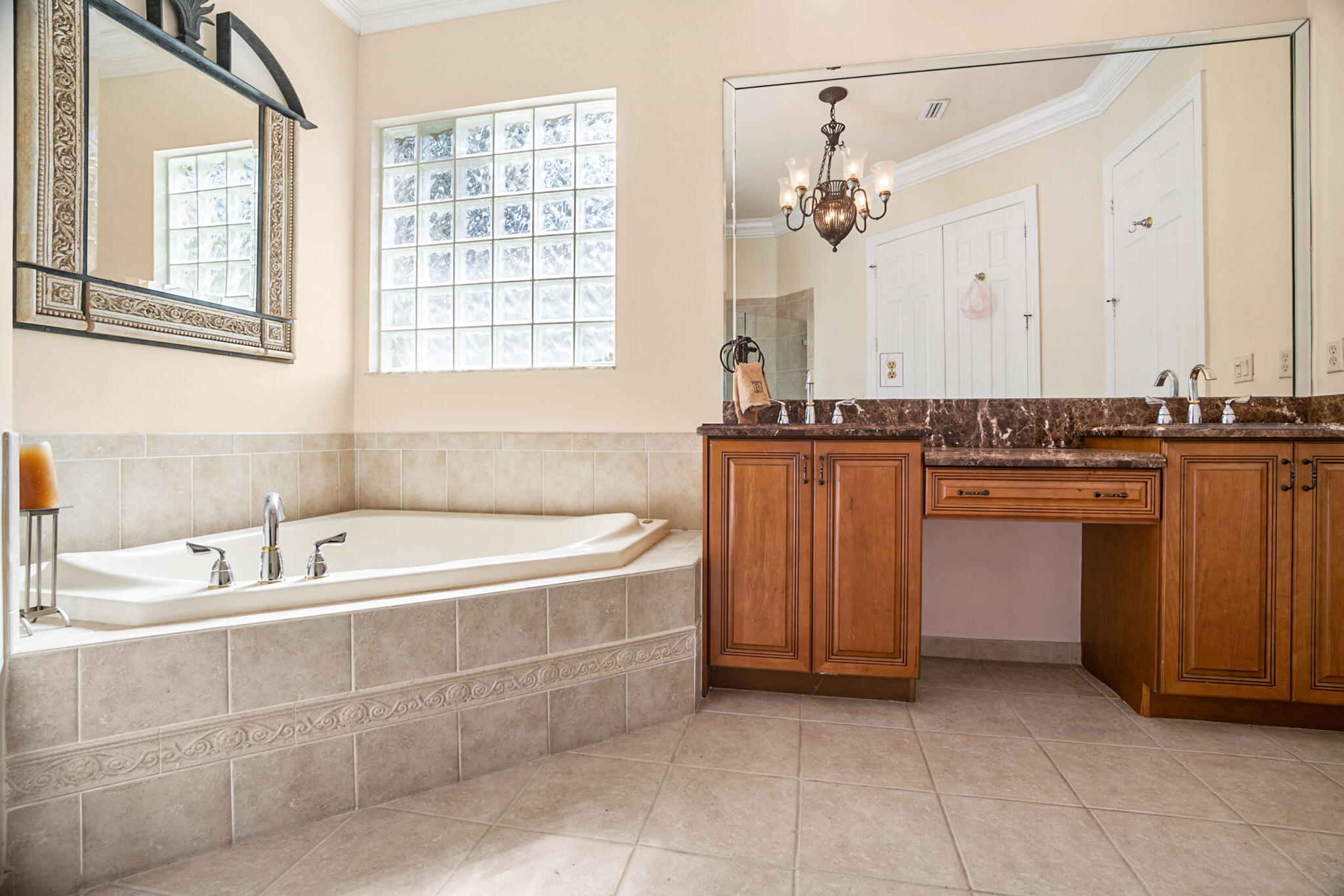 3483 Collonade Wellington, FL 33449