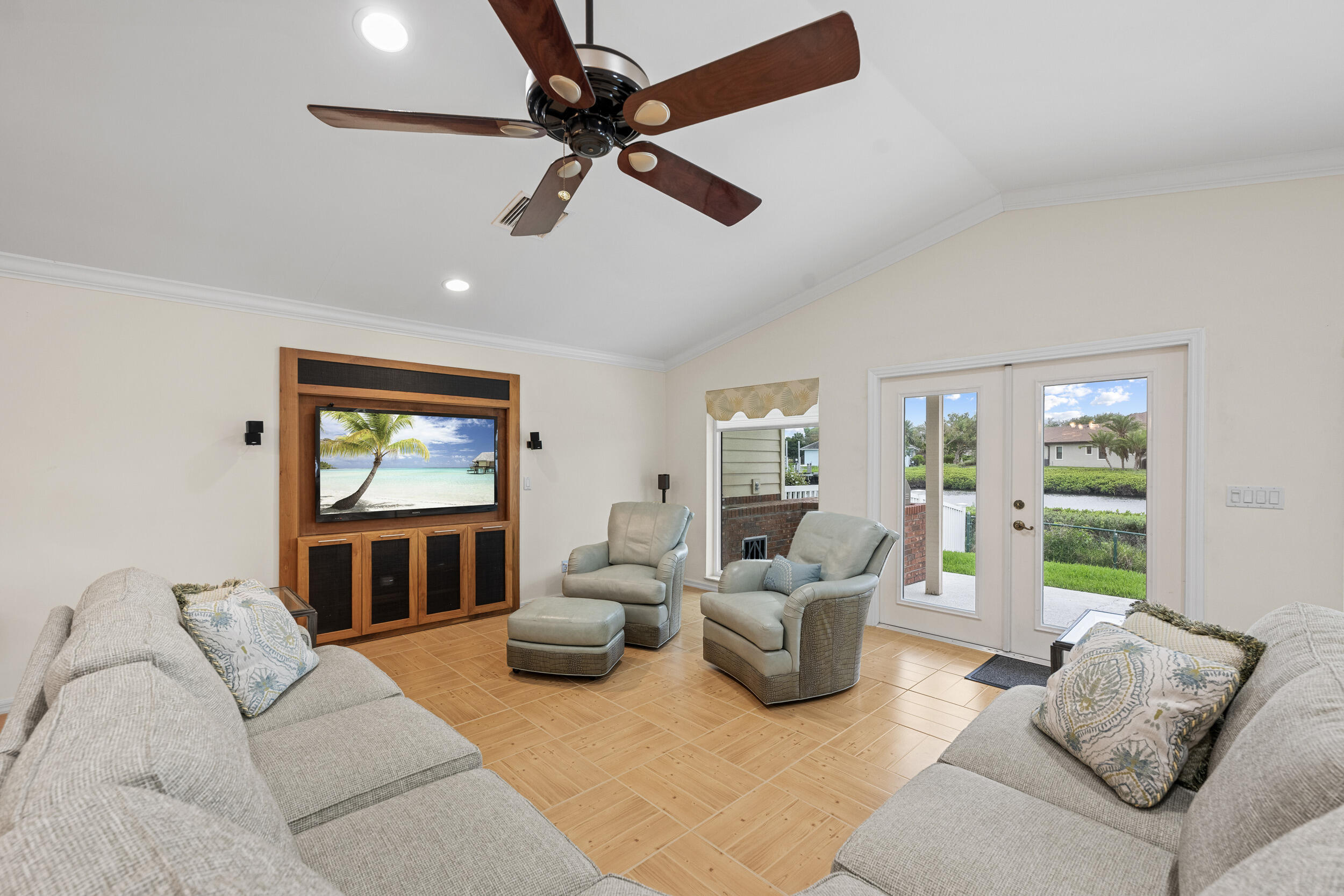 69 Cache Cay Vero Beach, FL 32963