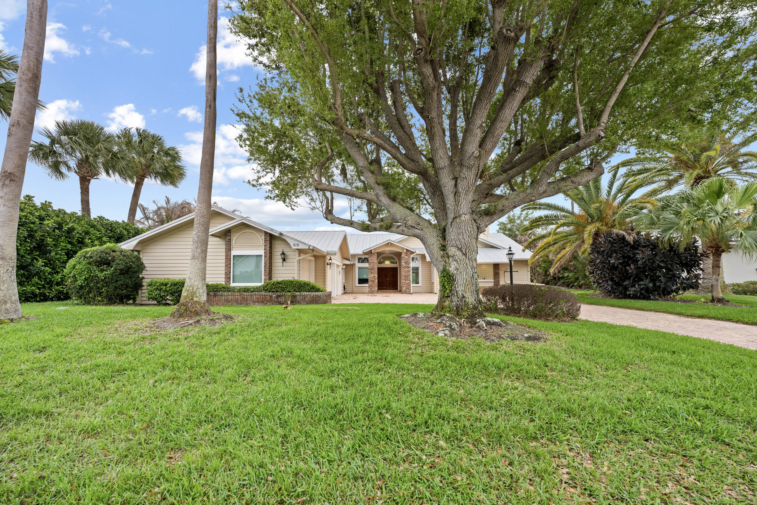 69 Cache Cay Vero Beach, FL 32963