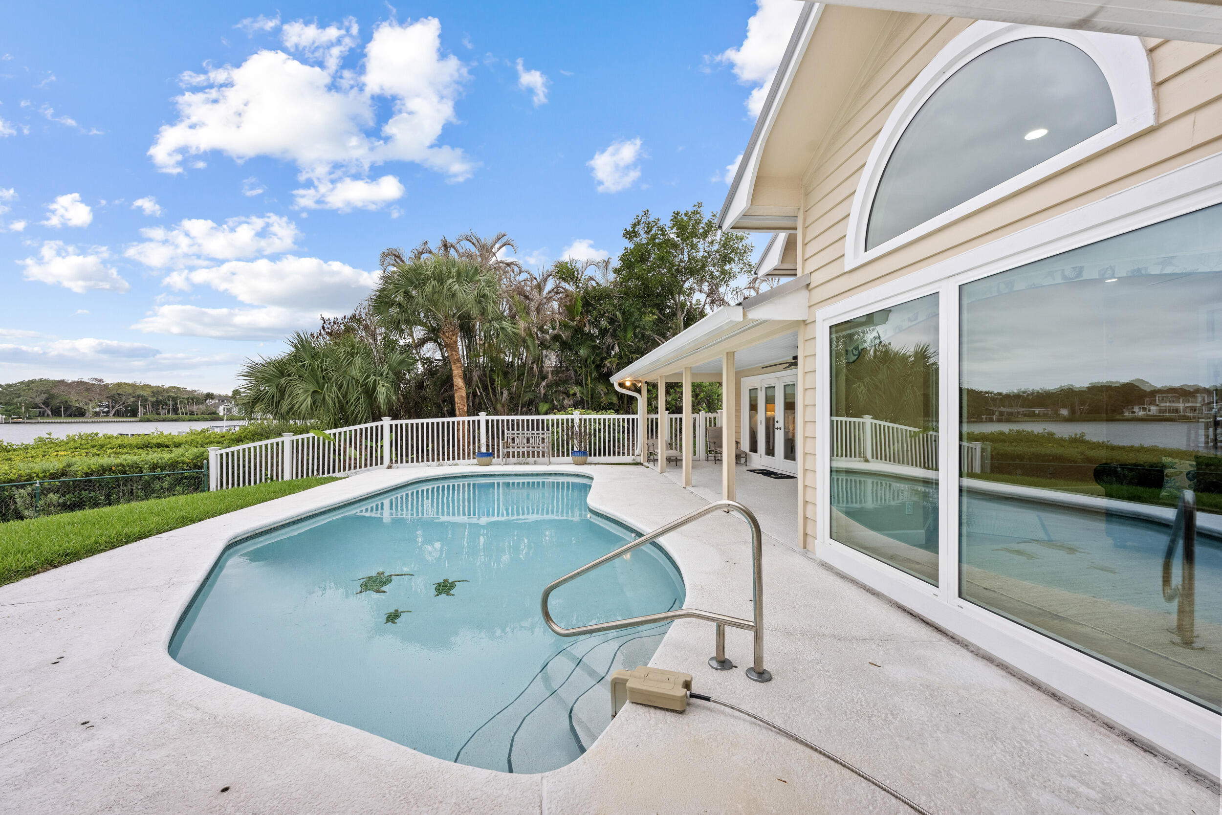 69 Cache Cay Vero Beach, FL 32963