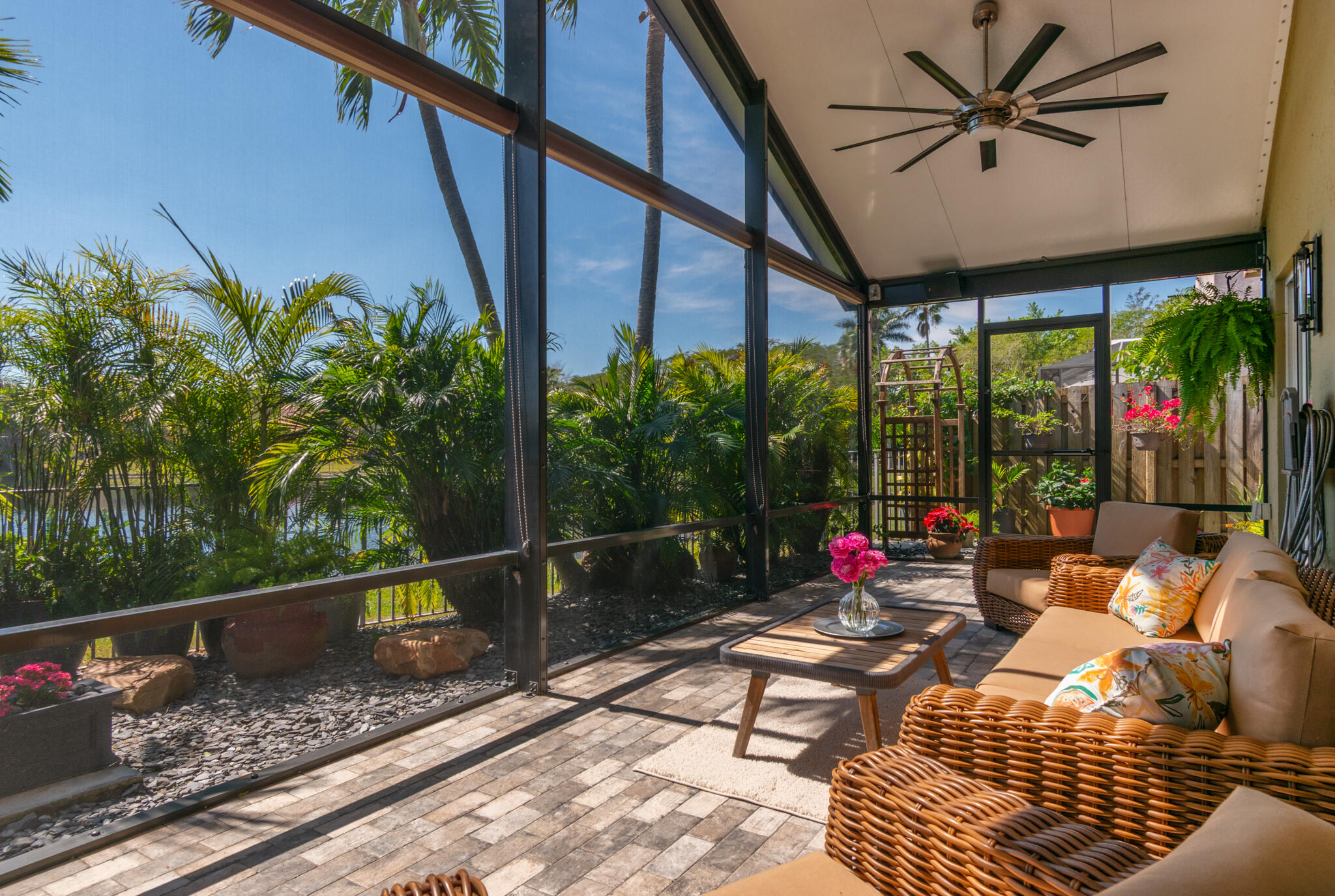 1227 Seagrape Weston, FL 33326