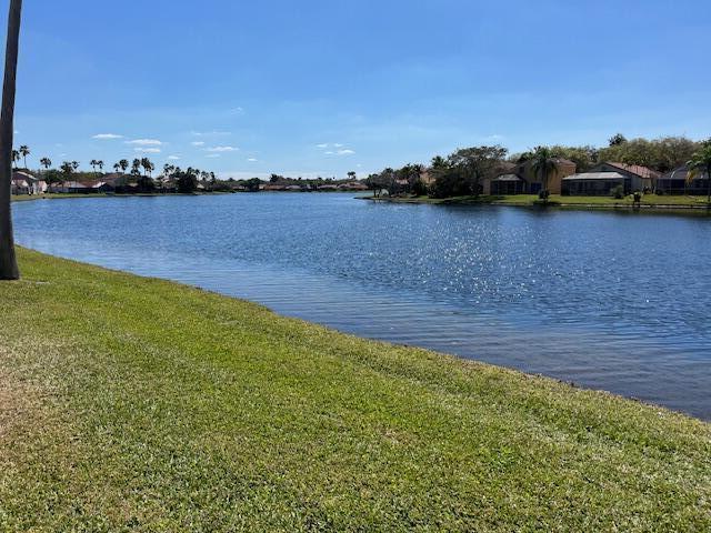 1227 Seagrape Weston, FL 33326