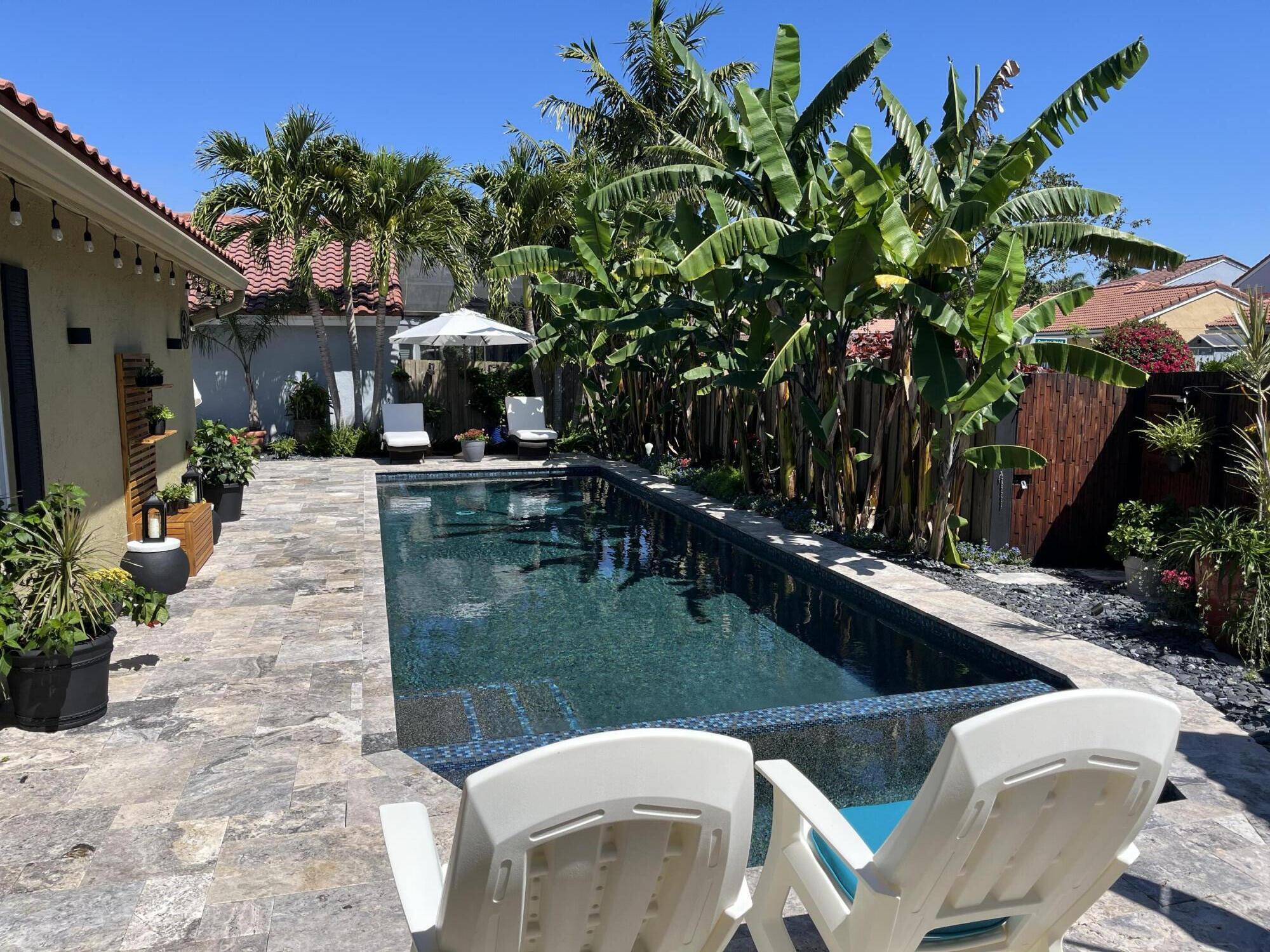 1227 Seagrape Weston, FL 33326