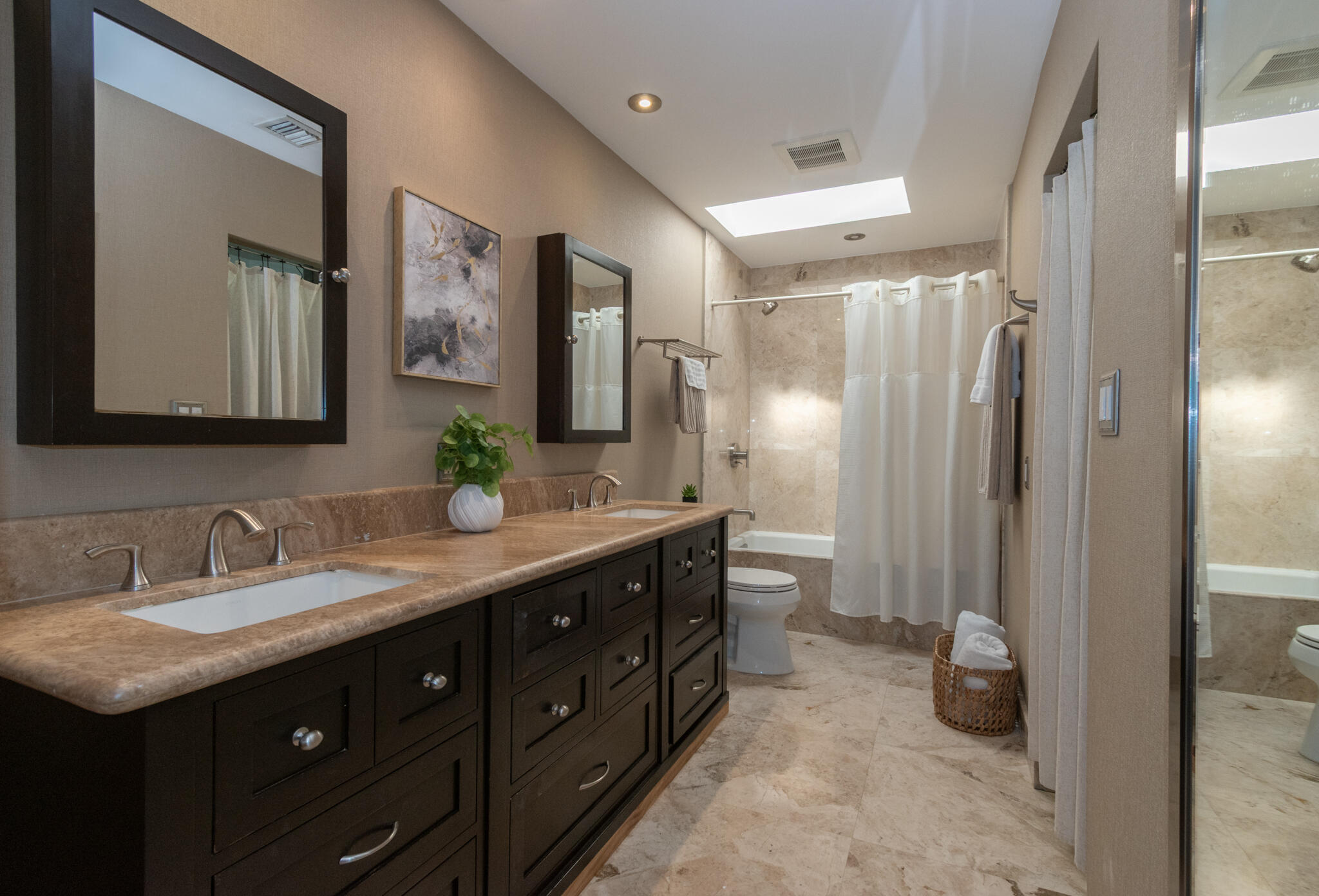 1227 Seagrape Weston, FL 33326