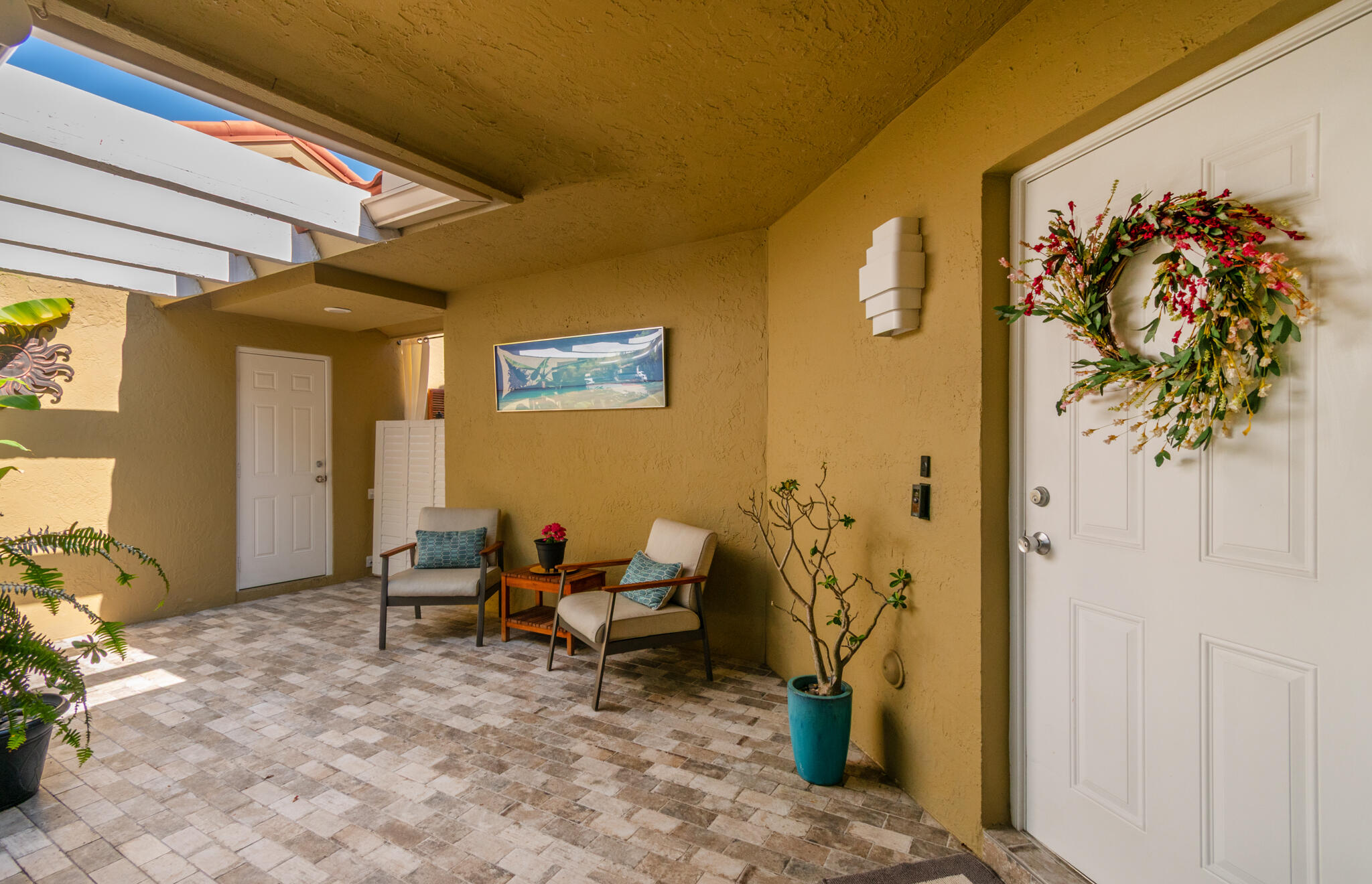 1227 Seagrape Weston, FL 33326