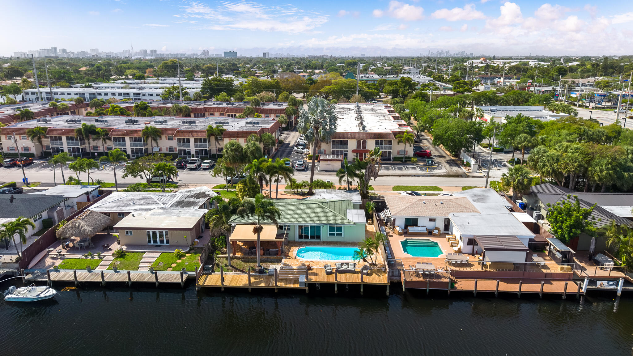 101 SE 14th Pompano Beach, FL 33060