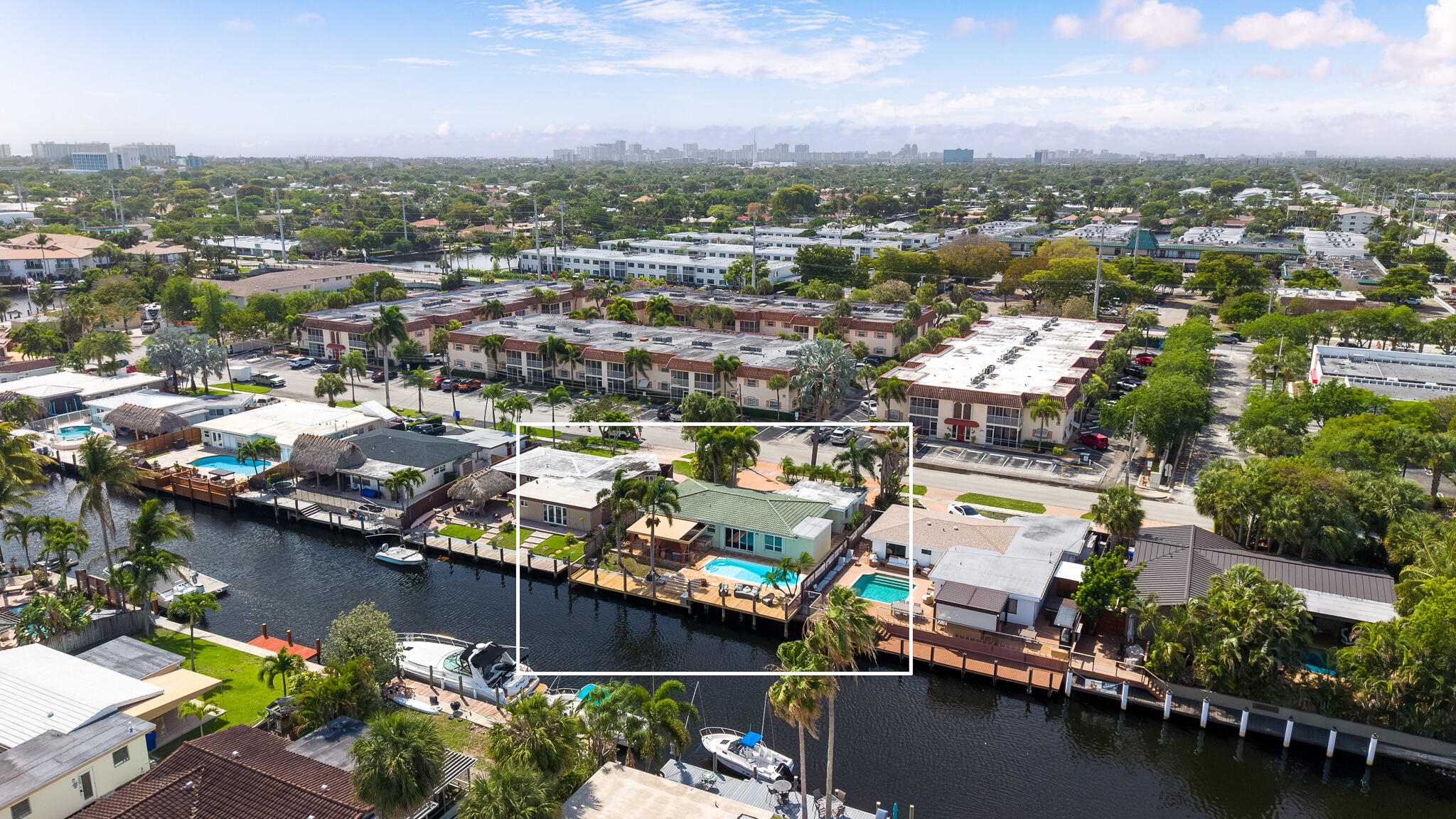 101 SE 14th Pompano Beach, FL 33060