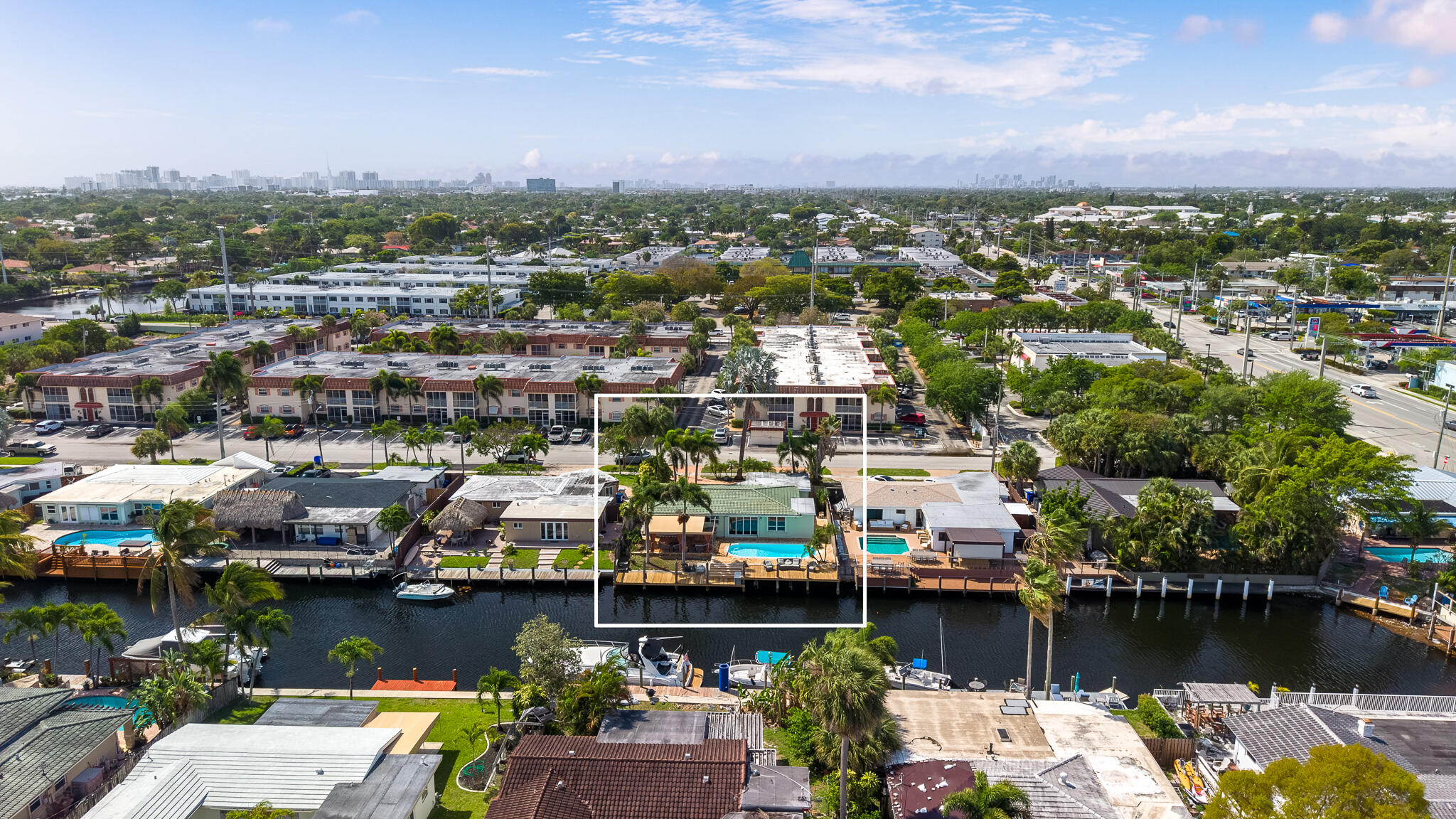 101 SE 14th Pompano Beach, FL 33060