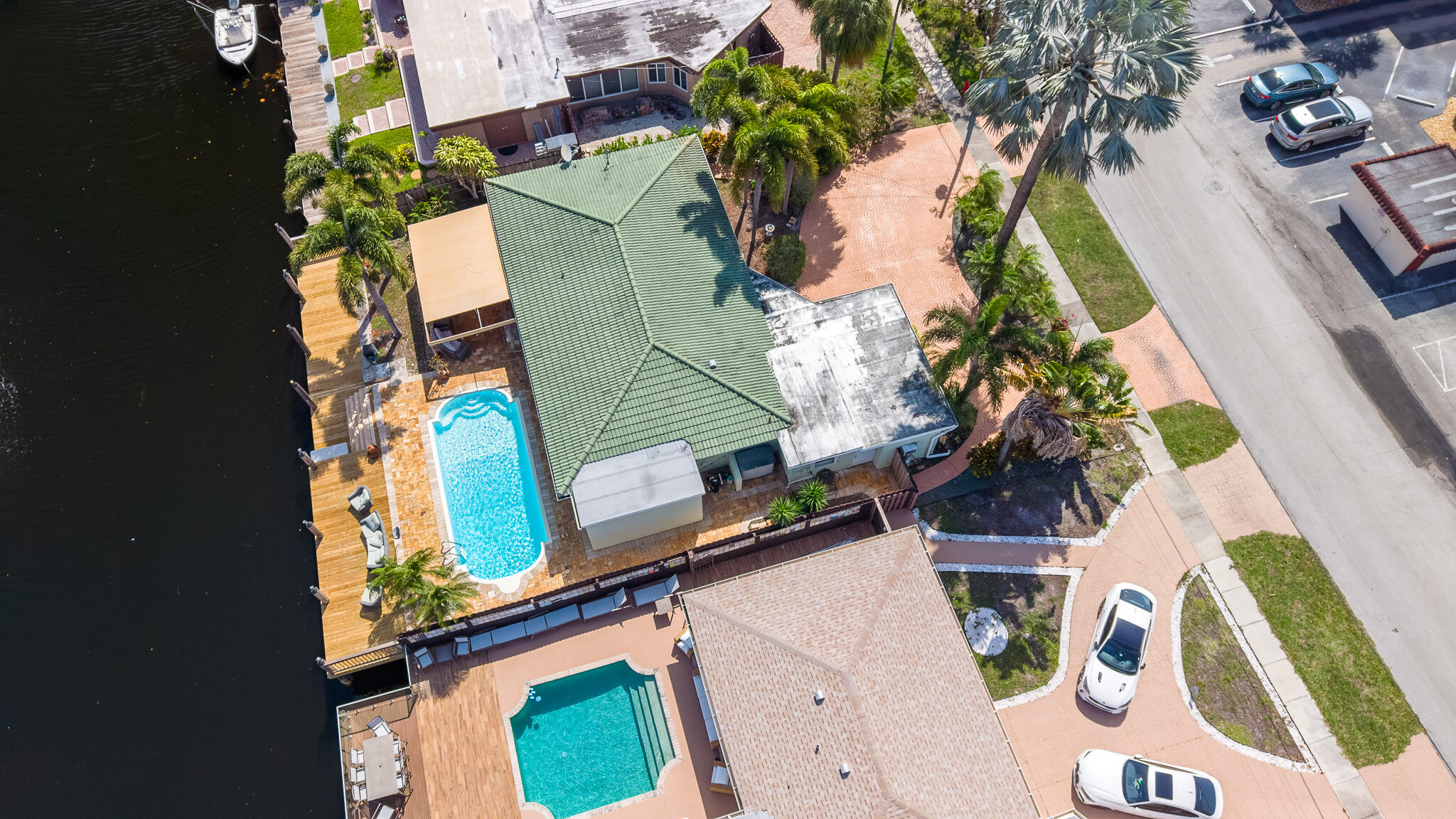 101 SE 14th Pompano Beach, FL 33060