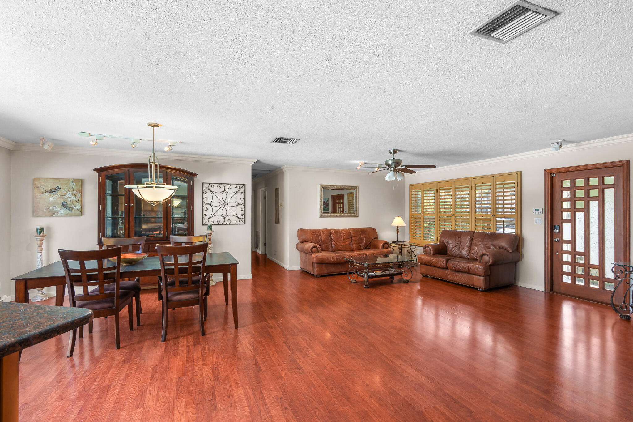 101 SE 14th Pompano Beach, FL 33060