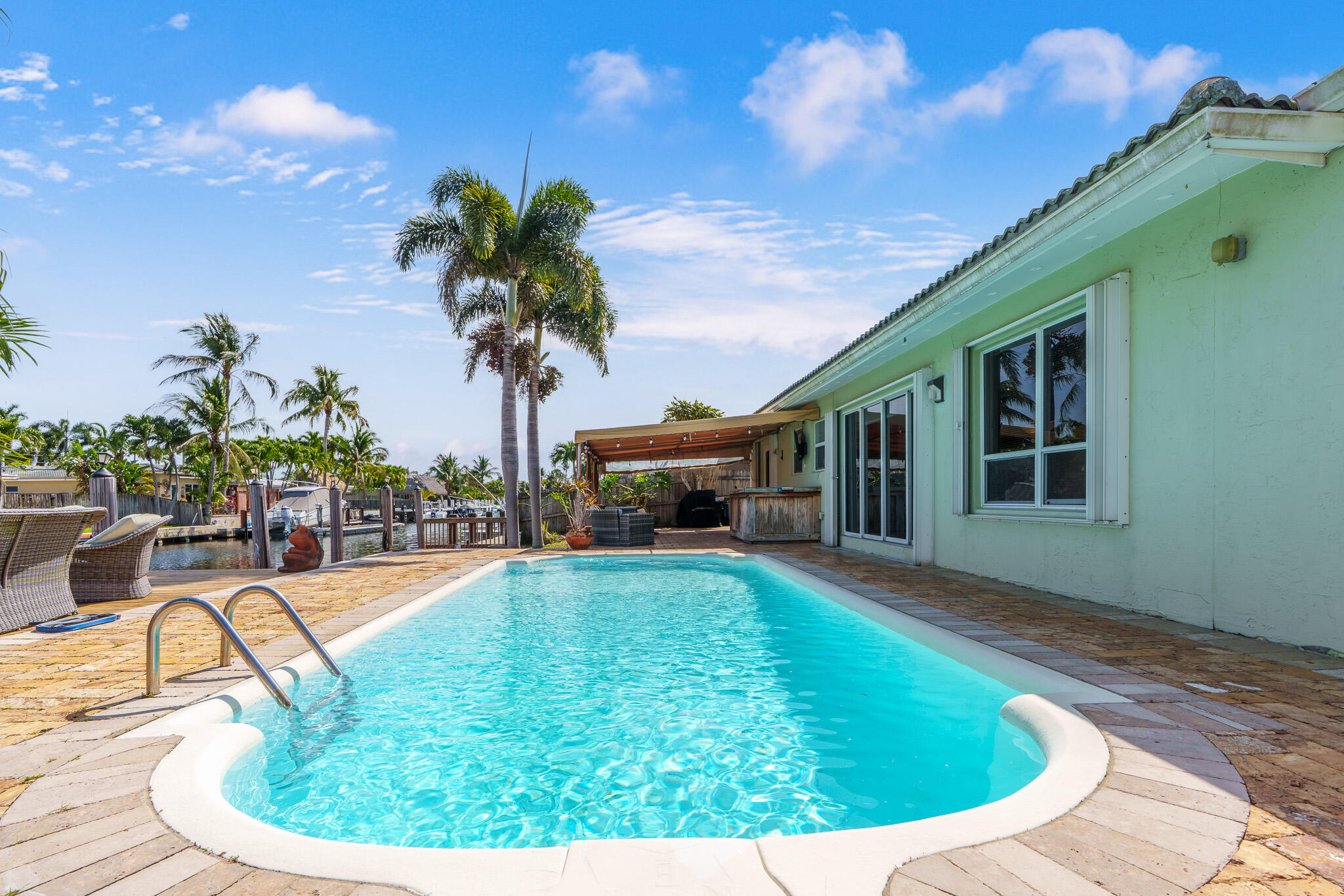 101 SE 14th Pompano Beach, FL 33060