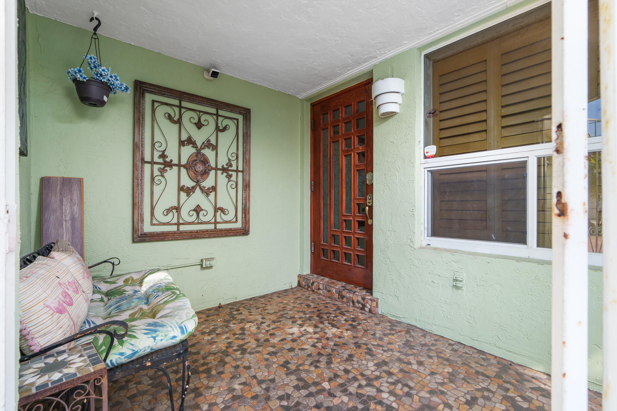 101 SE 14th Pompano Beach, FL 33060