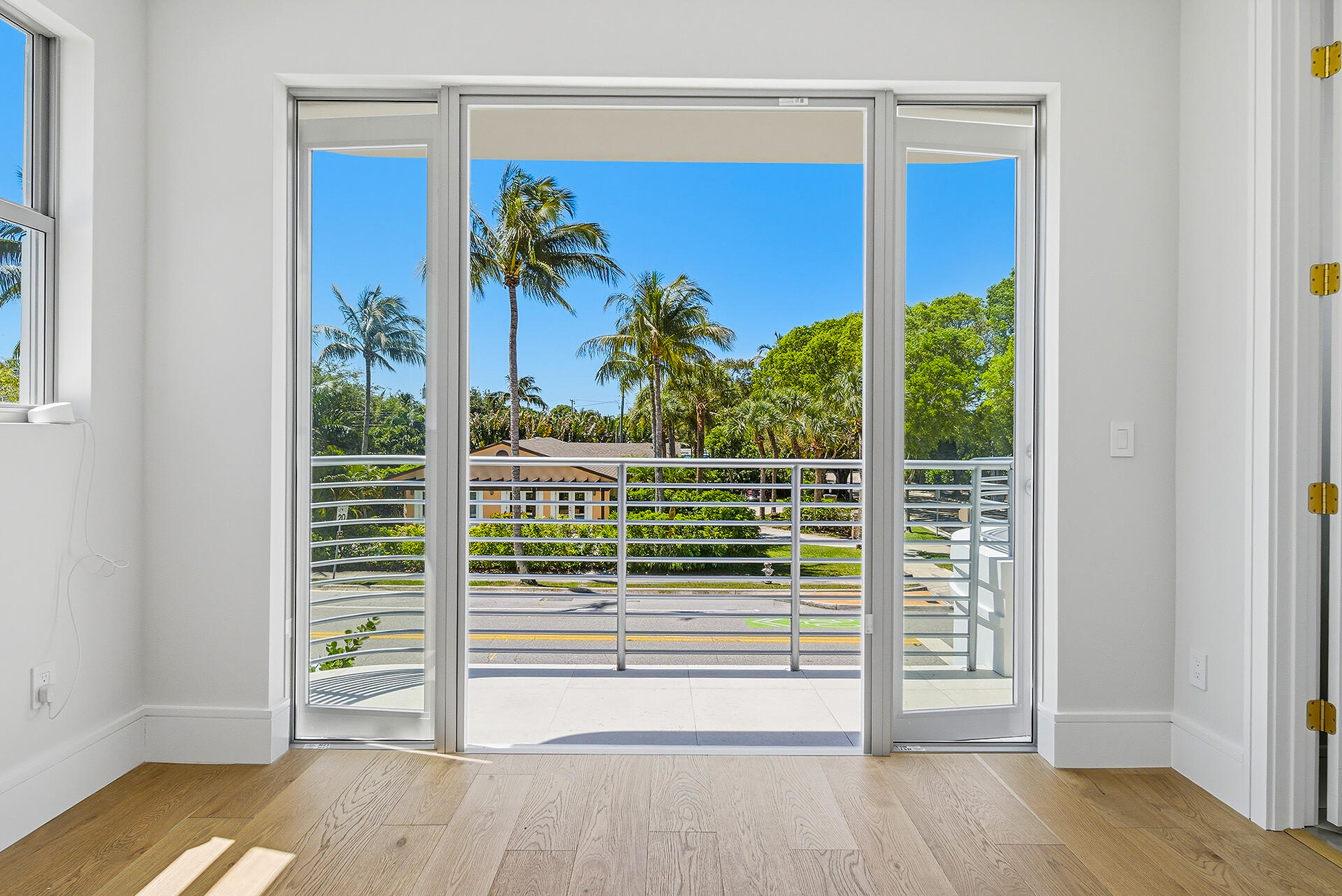 785 Park West Palm Beach, FL 33401