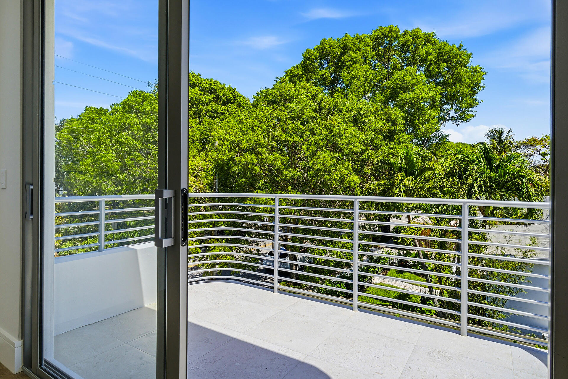785 Park West Palm Beach, FL 33401