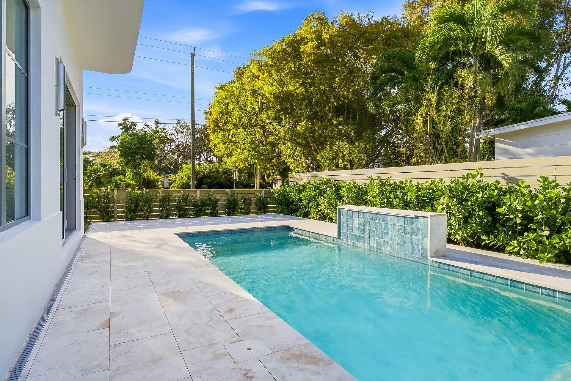 785 Park West Palm Beach, FL 33401