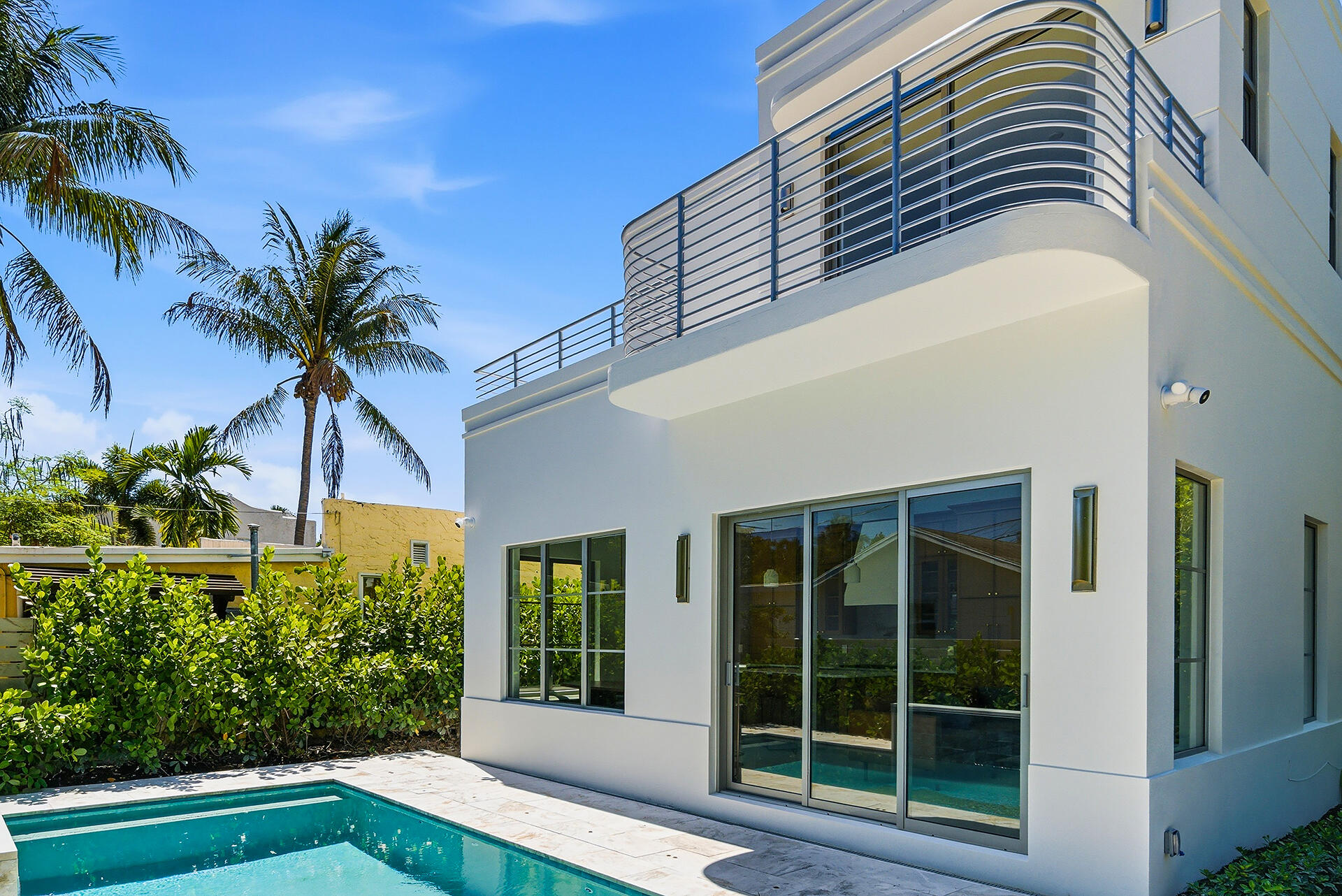 785 Park West Palm Beach, FL 33401