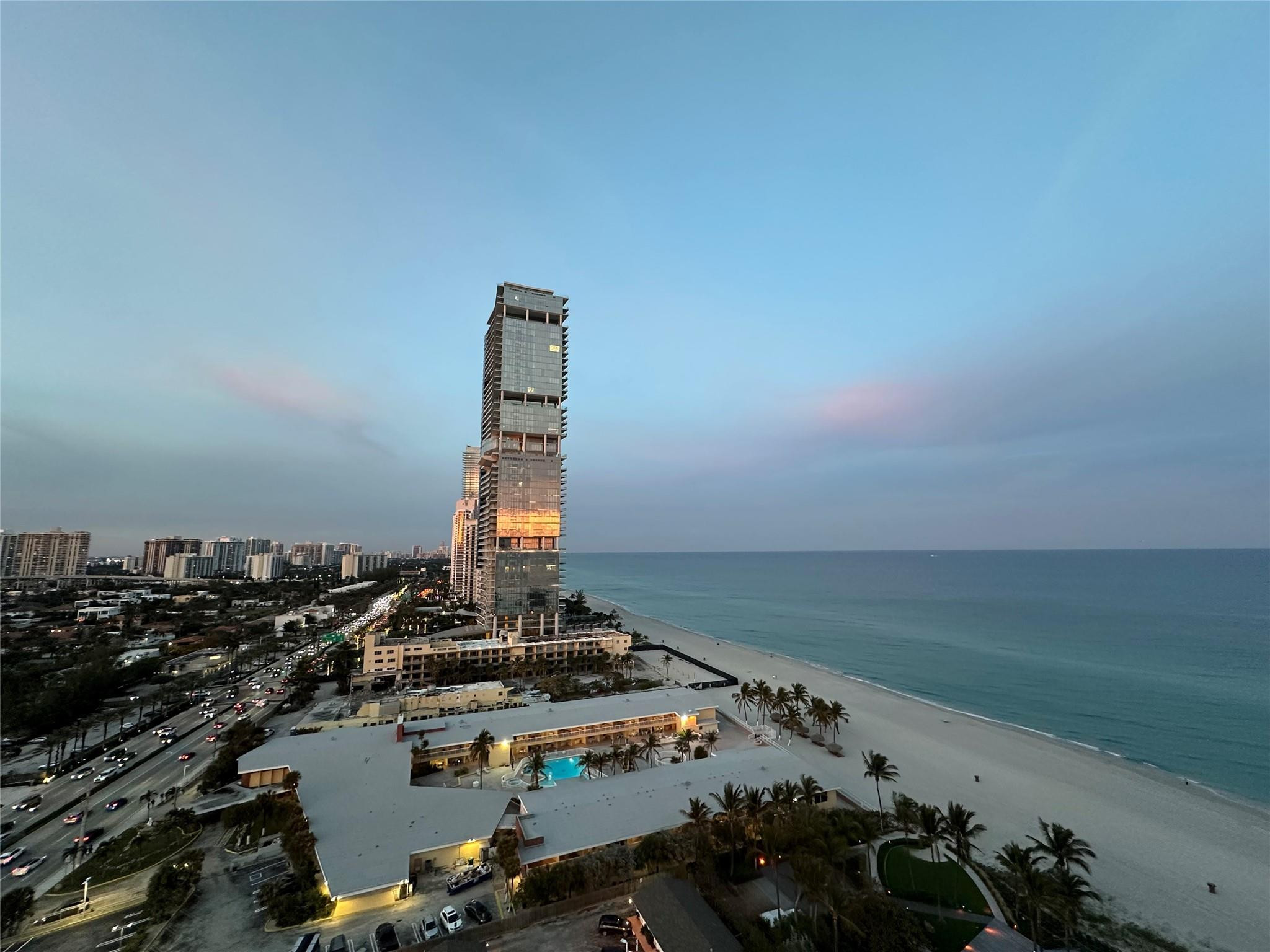 18201 Collins #1901 Sunny Isles Beach, FL 33160
