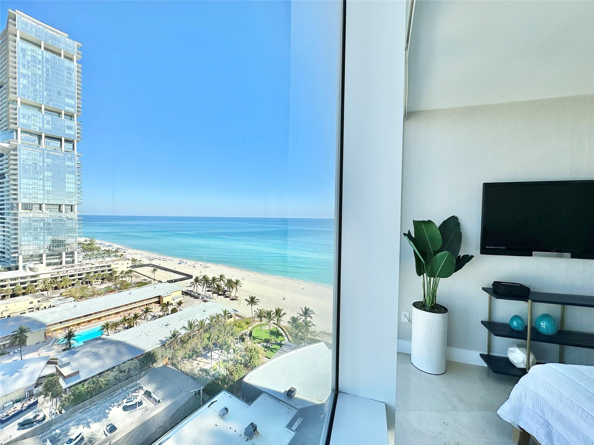 18201 Collins #1901 Sunny Isles Beach, FL 33160