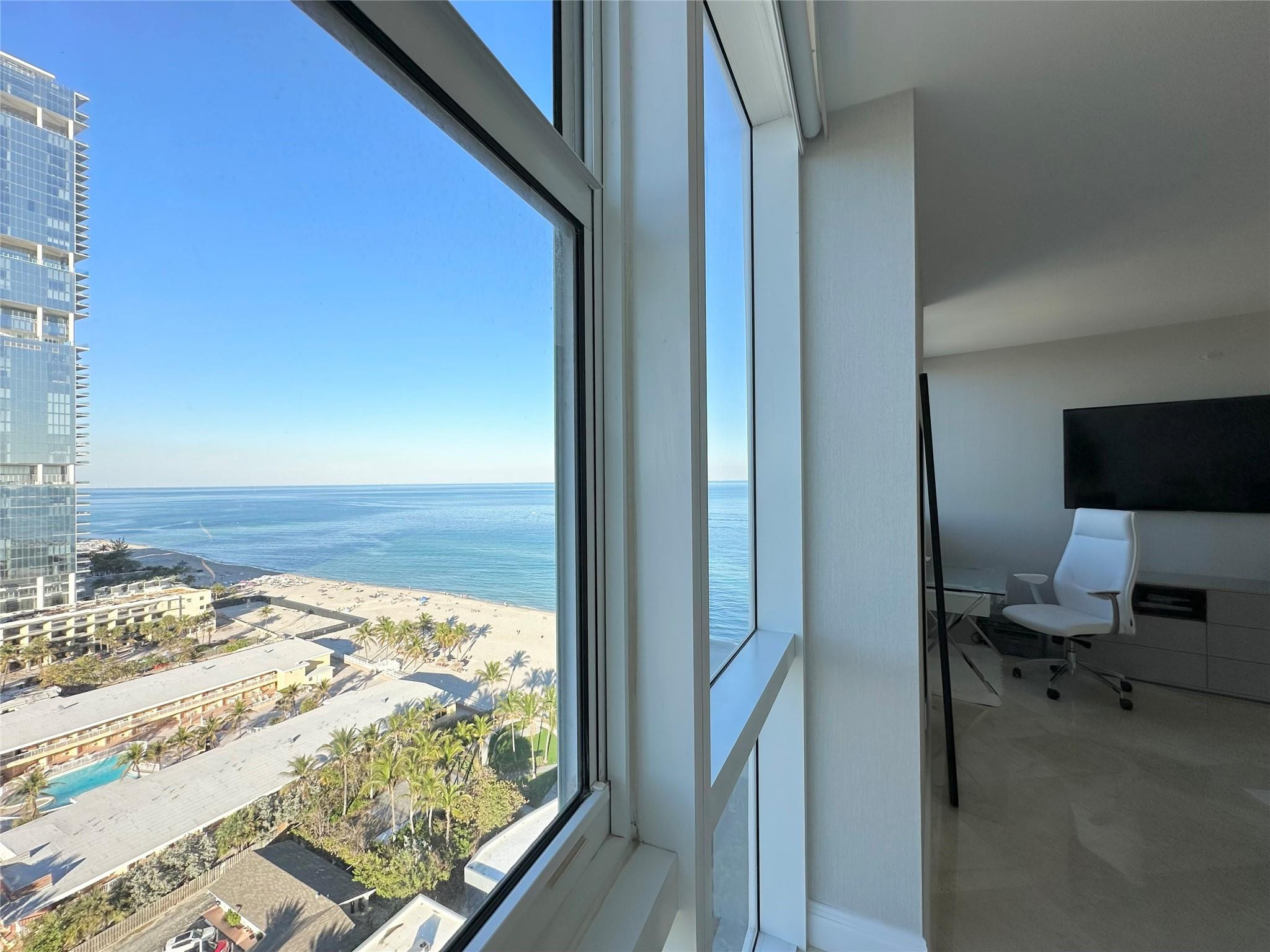 18201 Collins #1901 Sunny Isles Beach, FL 33160