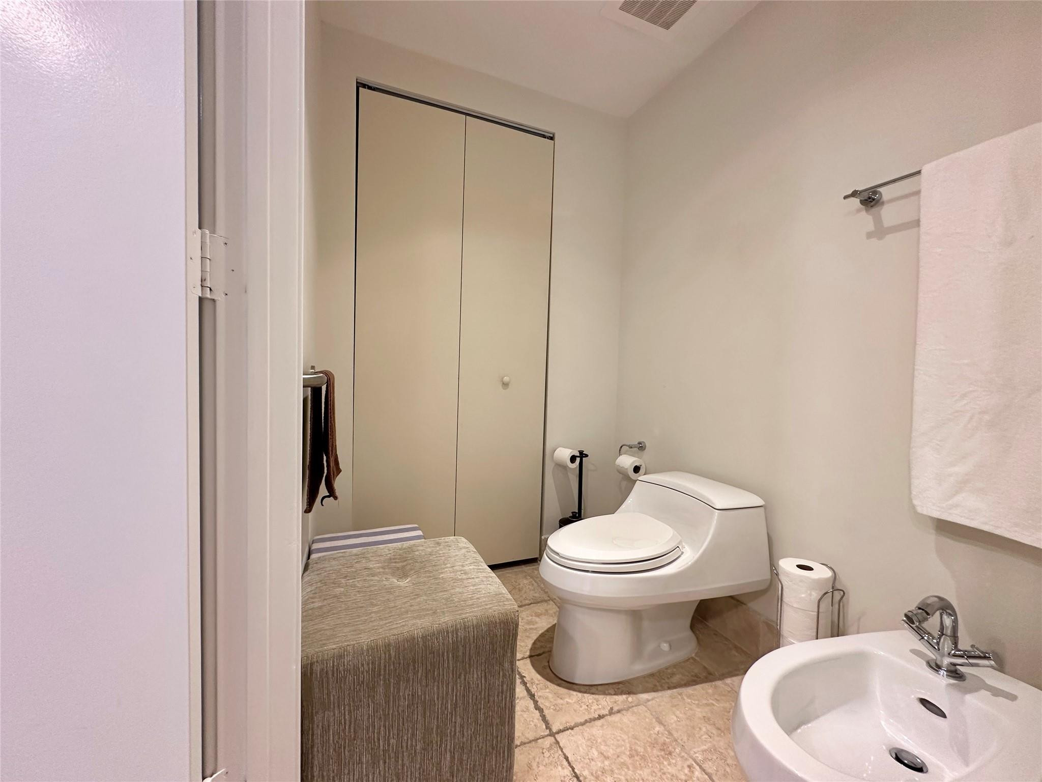 18201 Collins #1901 Sunny Isles Beach, FL 33160