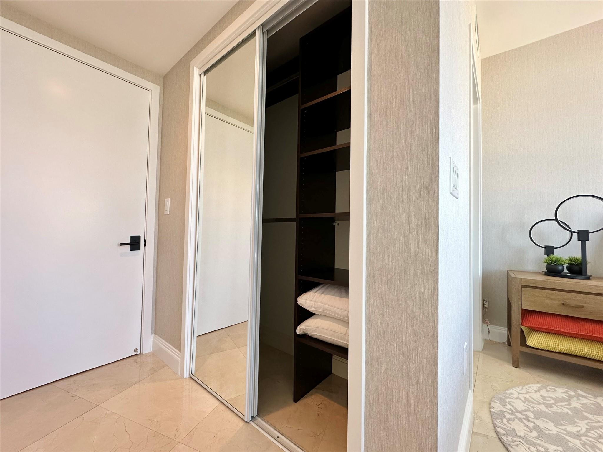 18201 Collins #1901 Sunny Isles Beach, FL 33160