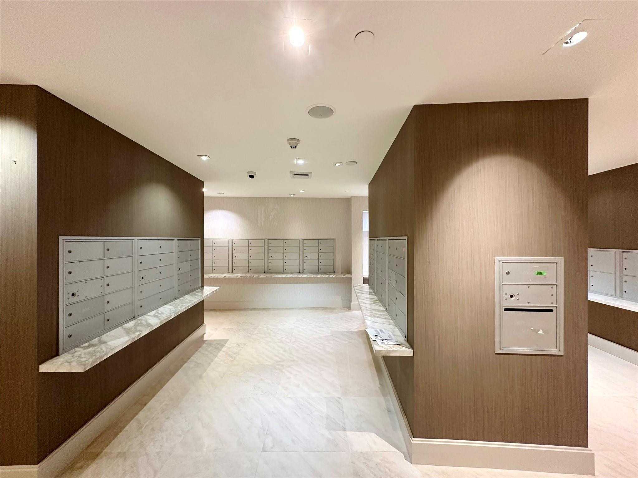 18201 Collins #1901 Sunny Isles Beach, FL 33160