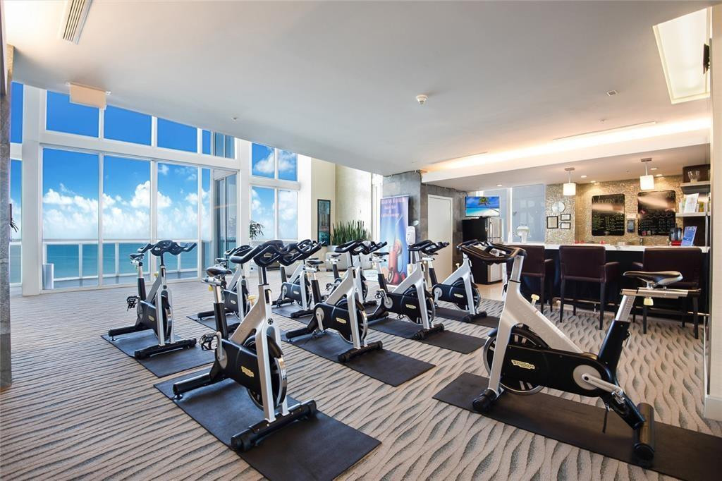 18201 Collins #1901 Sunny Isles Beach, FL 33160