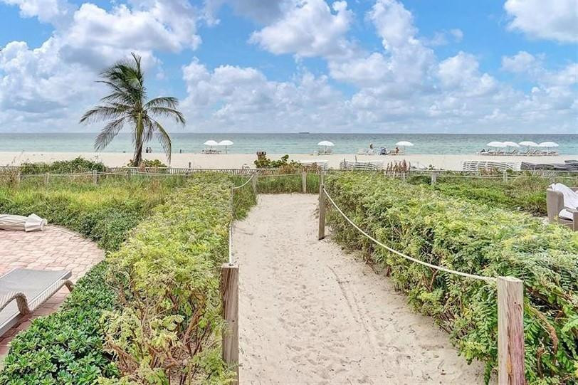 18201 Collins #1901 Sunny Isles Beach, FL 33160