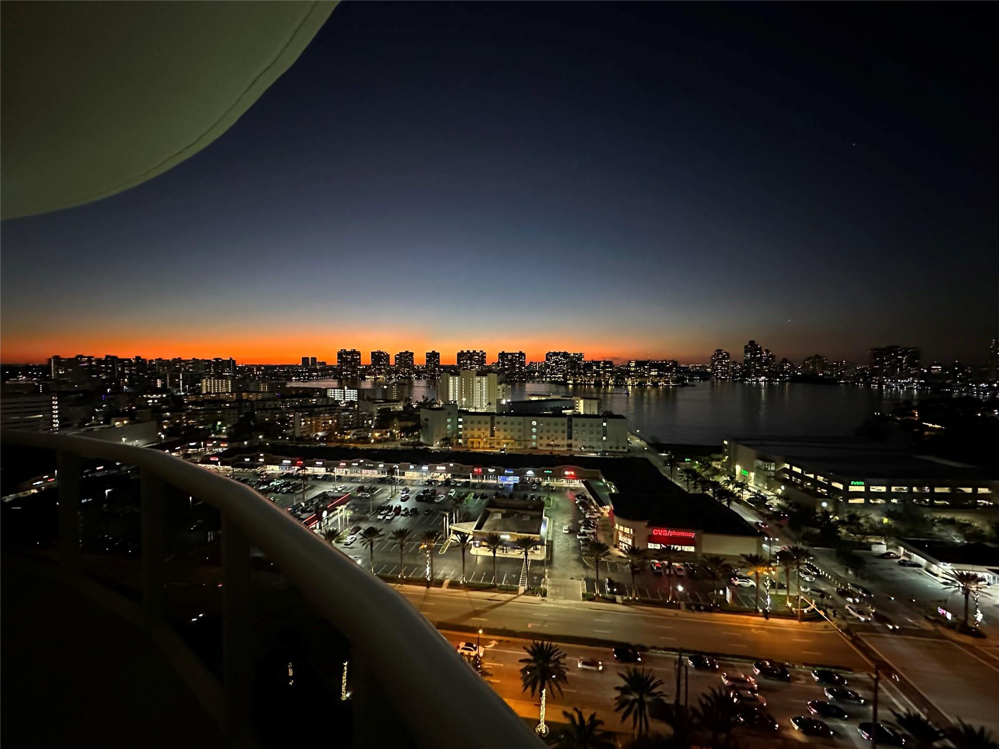 18201 Collins #1901 Sunny Isles Beach, FL 33160