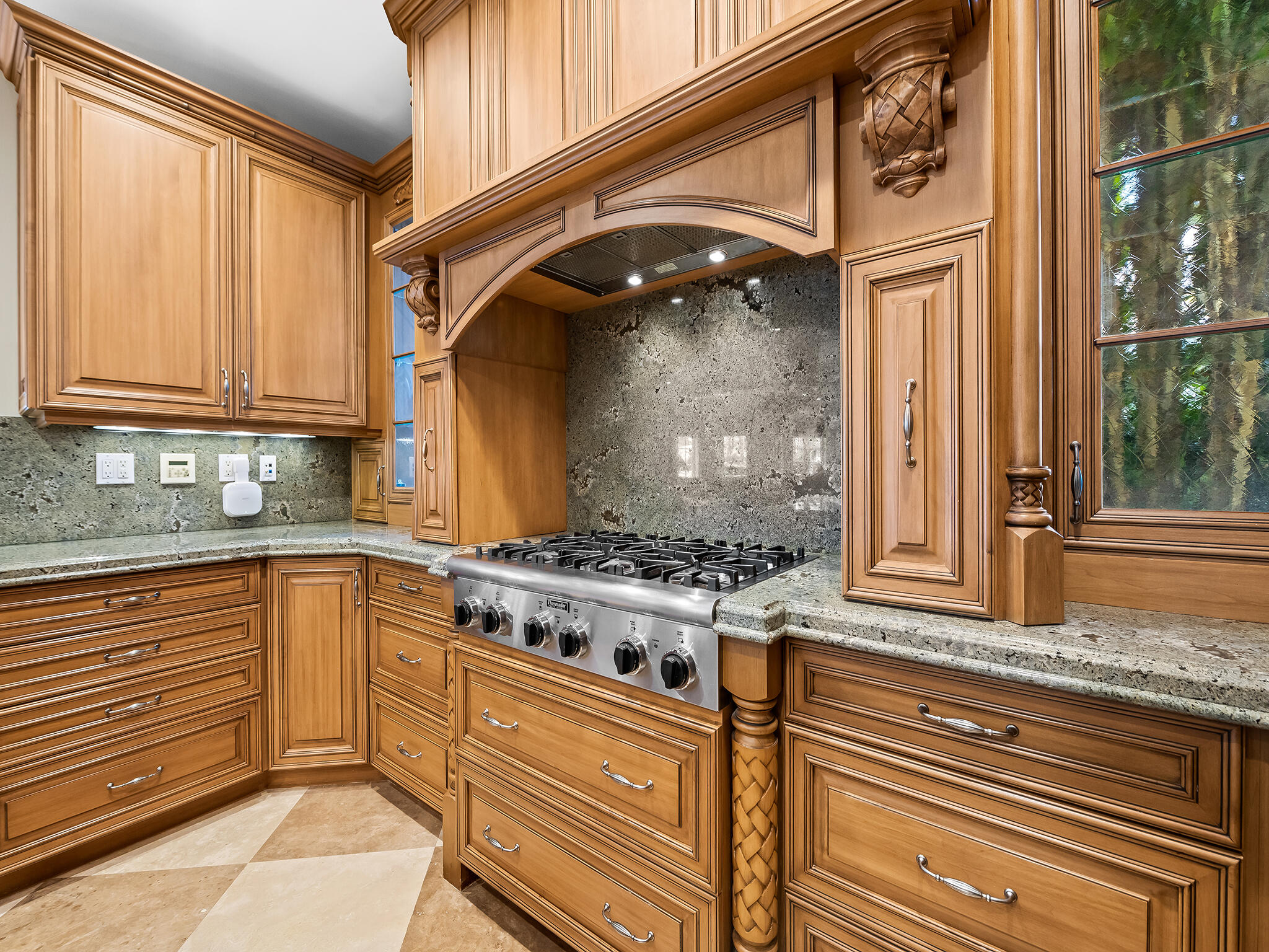 2856 NE 25th Fort Lauderdale, FL 33305
