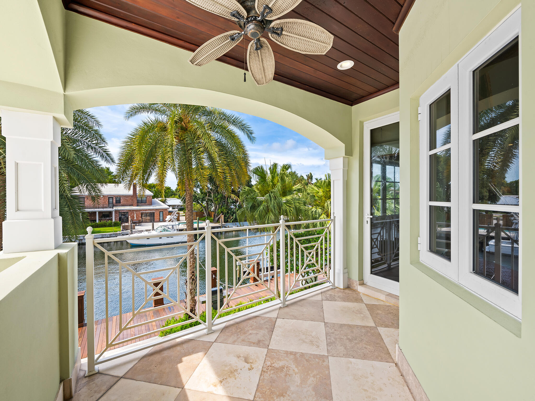 2856 NE 25th Fort Lauderdale, FL 33305